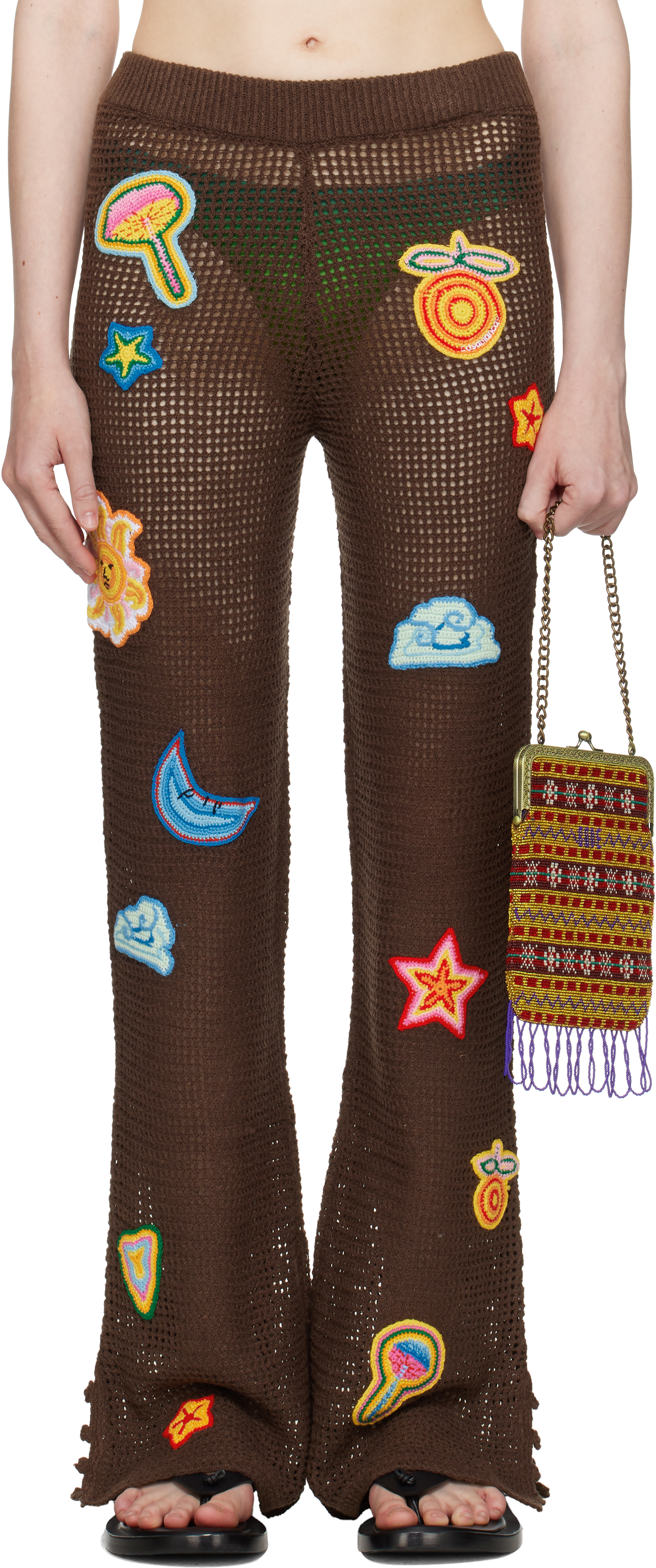 【関税込み】Casablanca ブラウン Motif Crochet トラウザーズ Casablancaのブラウン Motif Crochet トラウザーズがセール中