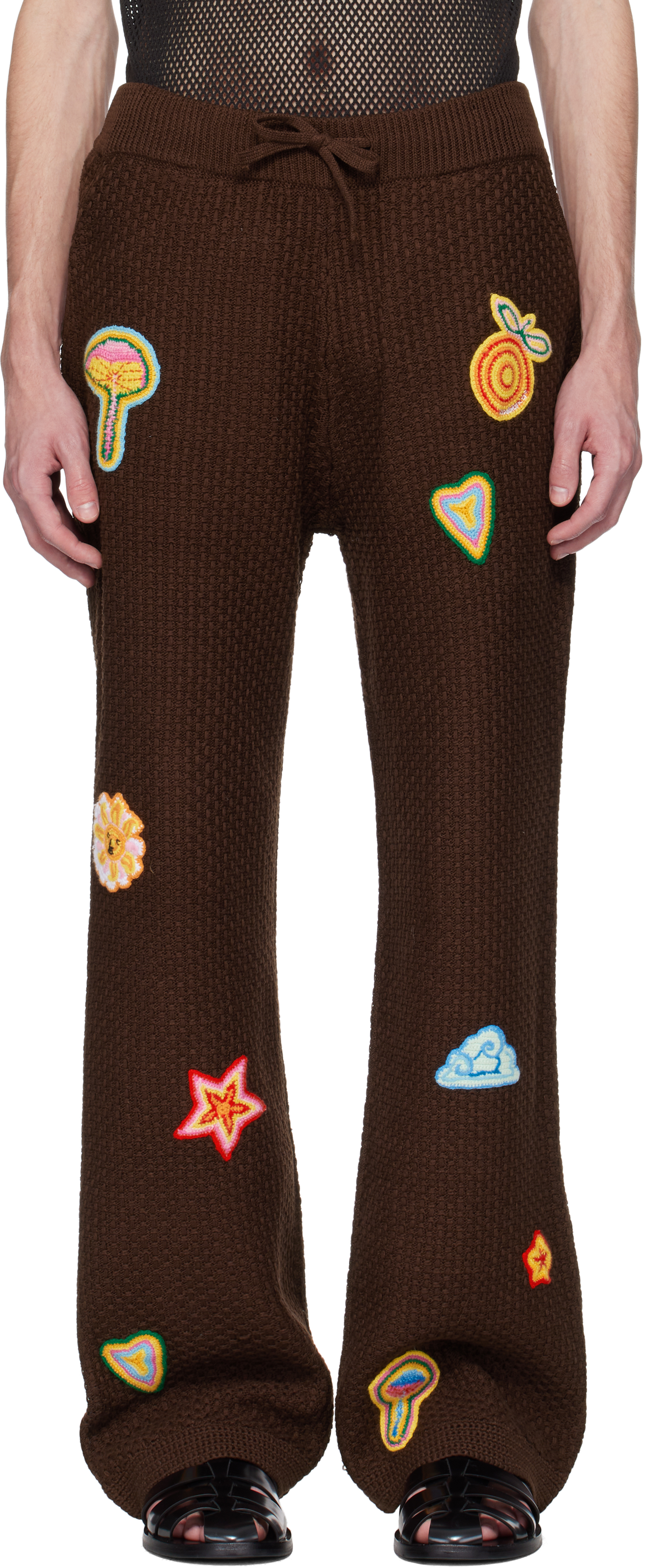【関税込み】Casablanca ブラウン Motif Crochet トラウザーズ Casablancaのブラウン Motif Crochet スウェットパンツがセール中