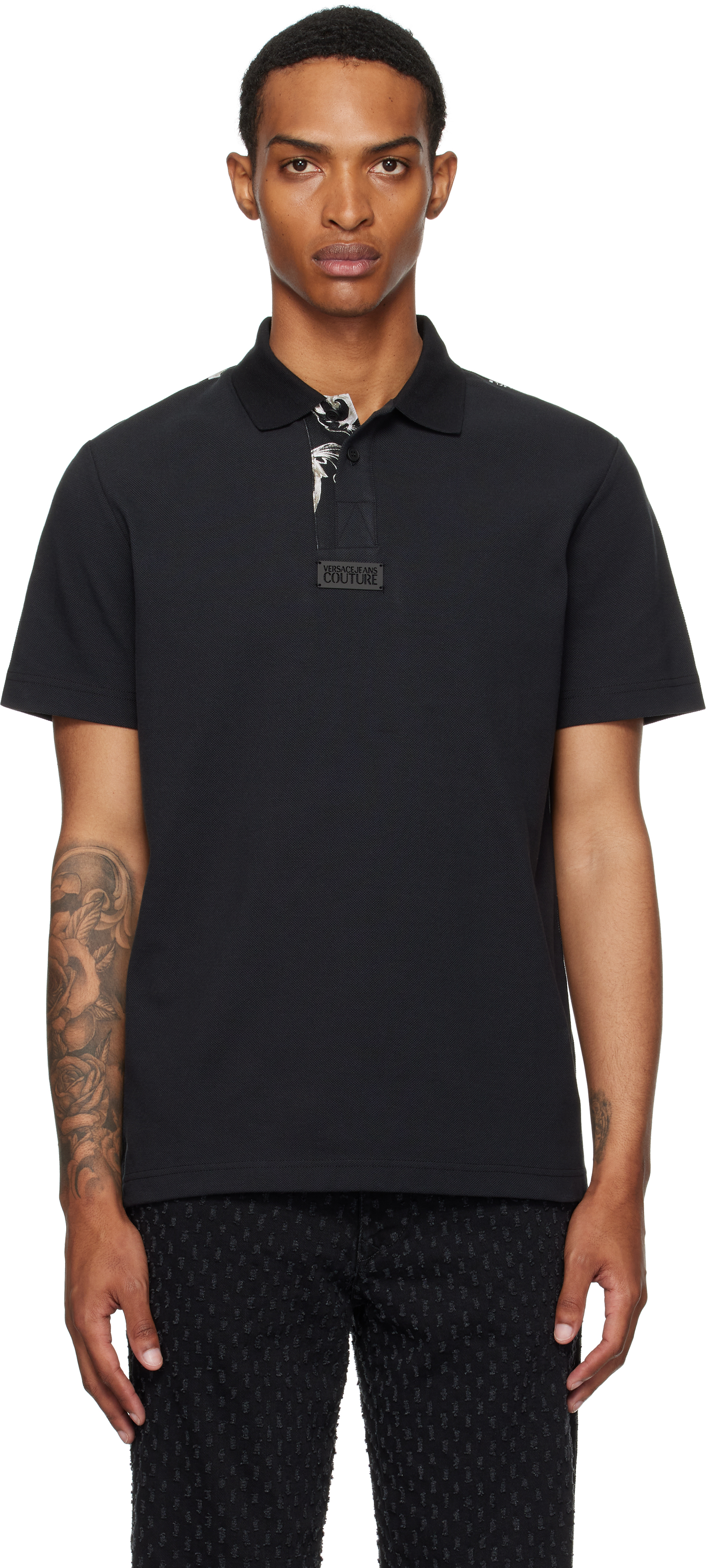 VERSACE JEANS COUTURE ブラックポロシャツ Versace Jeans Couture Chain-link Polo Shirt | italist