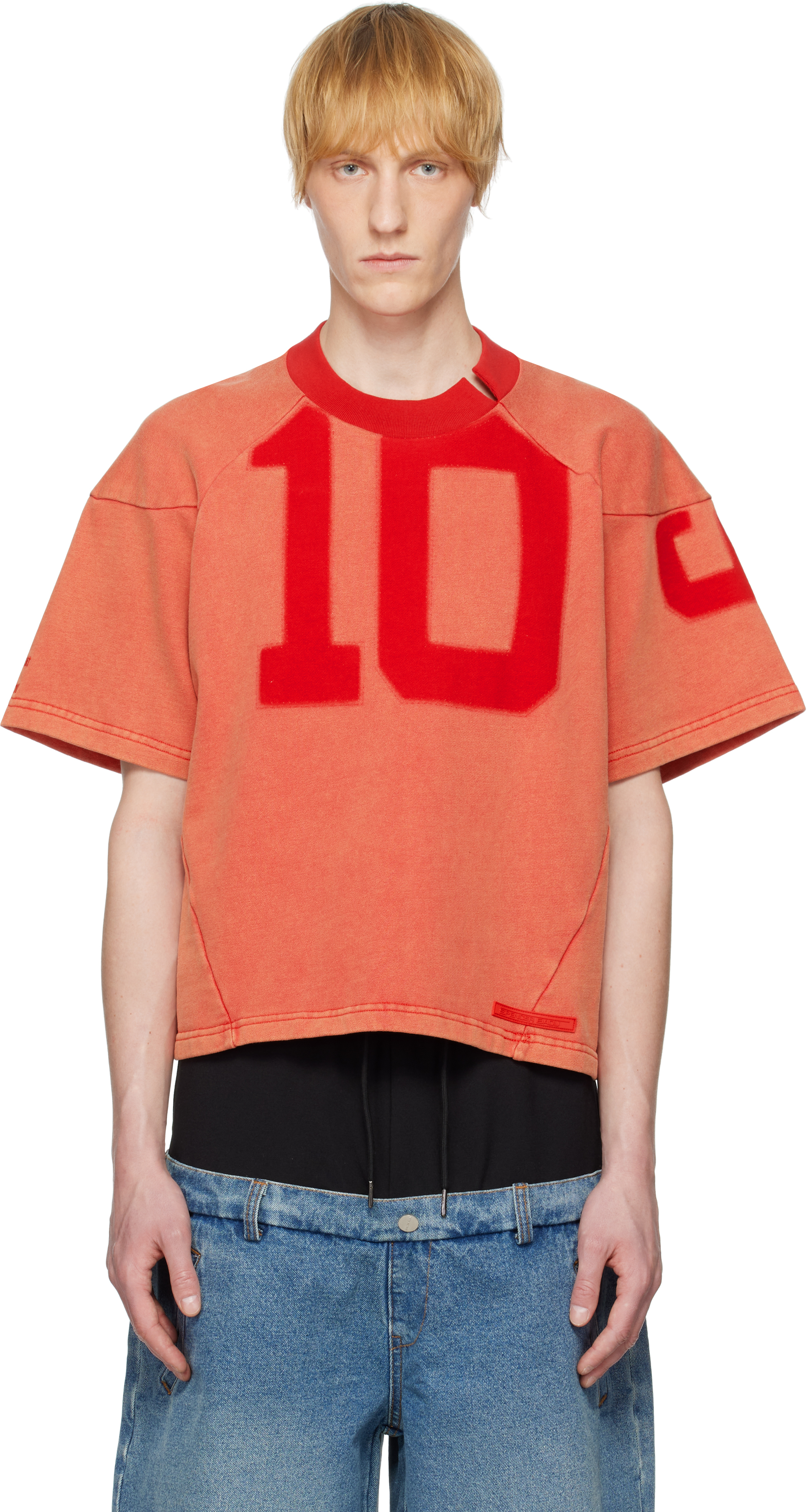 【関税込み】Spencer Badu レッド Washed ジャージ Tシャツ Red Washed Jersey T-shirt by SPENCER BADU on Sale