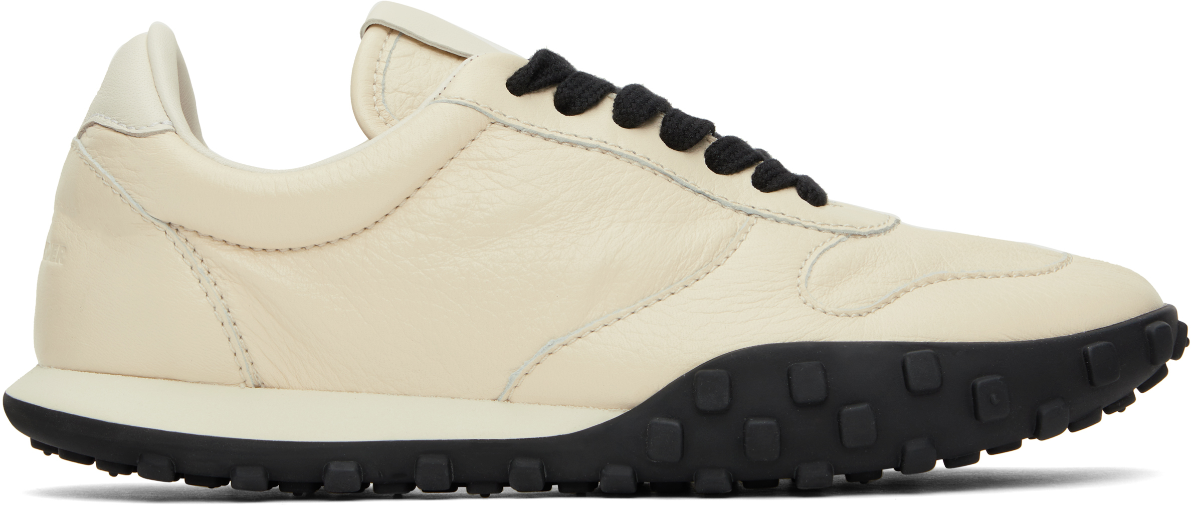 【関税込み】Jil Sander オフホワイト ローカットスニーカー Jil Sanderのオフホワイト ローカットスニーカーがセール中