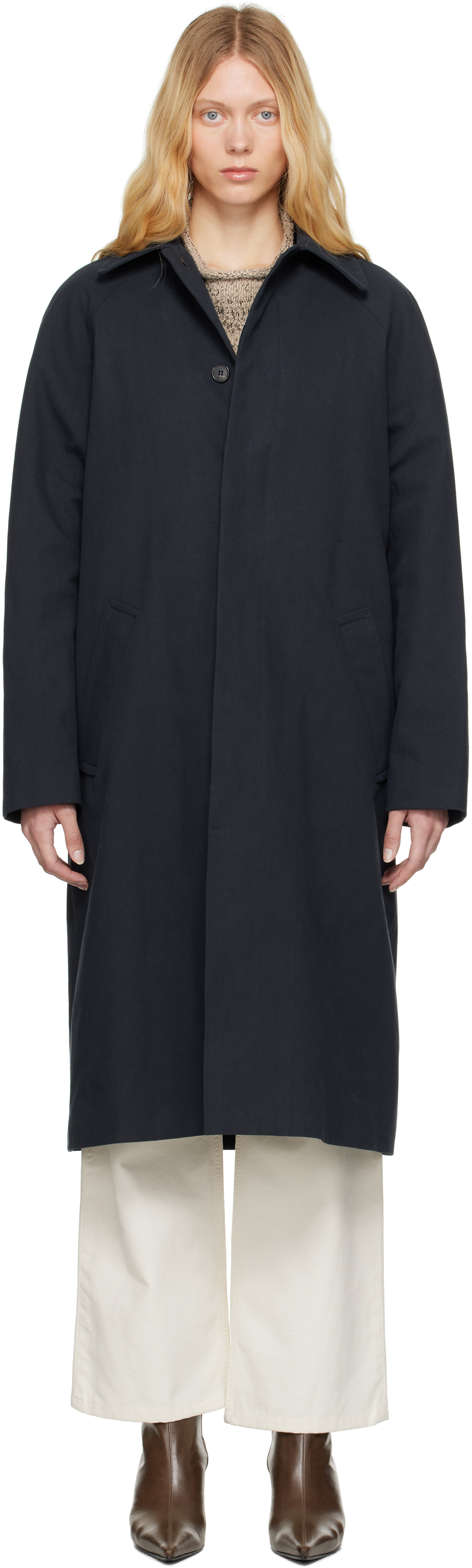【関税込み】A.P.C. ネイビー Mac Eduoard トレンチコート Navy Mac Eduoard Trench Coat by A.P.C. on Sale