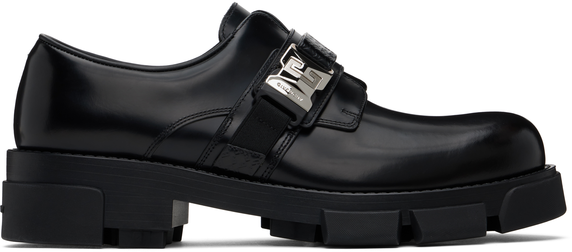 Givenchyのブラック Terra ローファーがセール中