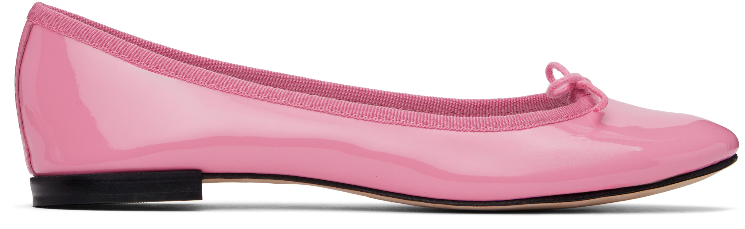Repettoのピンク Cendrillon バレエシューズがセール中