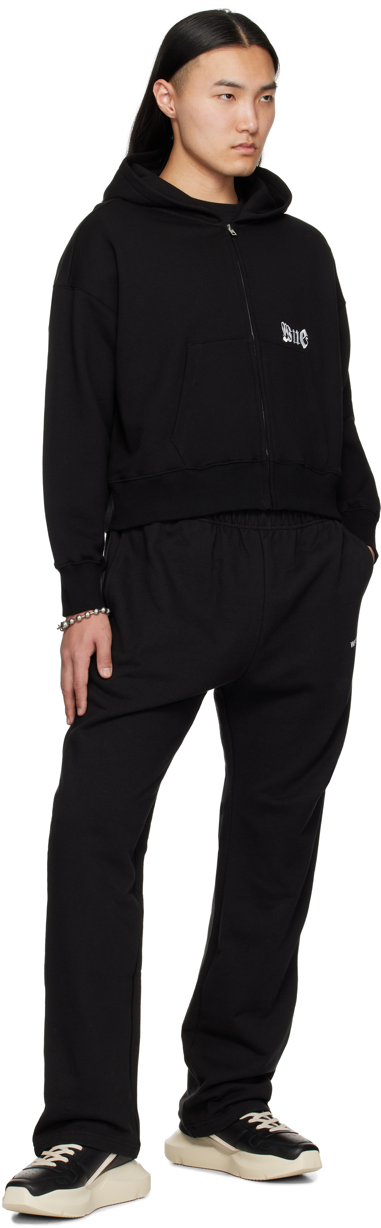 We11 Done Black Logo Zip-up Hoodie In Black