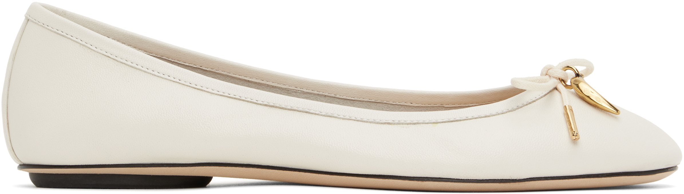 チャームがポイント ★ CHLOE Iris beige leather ballerinas Chloé Iris Ballerina in Blushy beige | Chloé TN