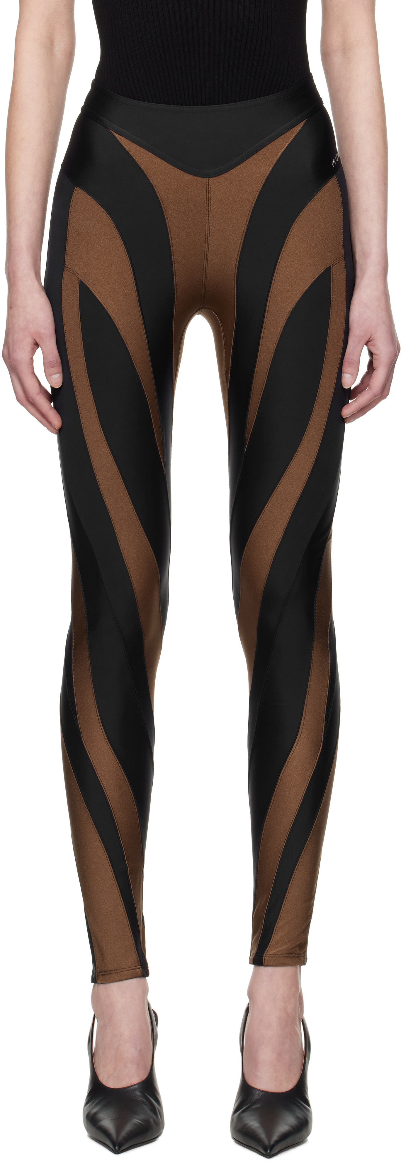 【関税込み】Mugler ブラウン＆ブラック Shiny Lycra レギンス Muglerのブラウン＆ブラック Shiny Lycra レギンスがセール中