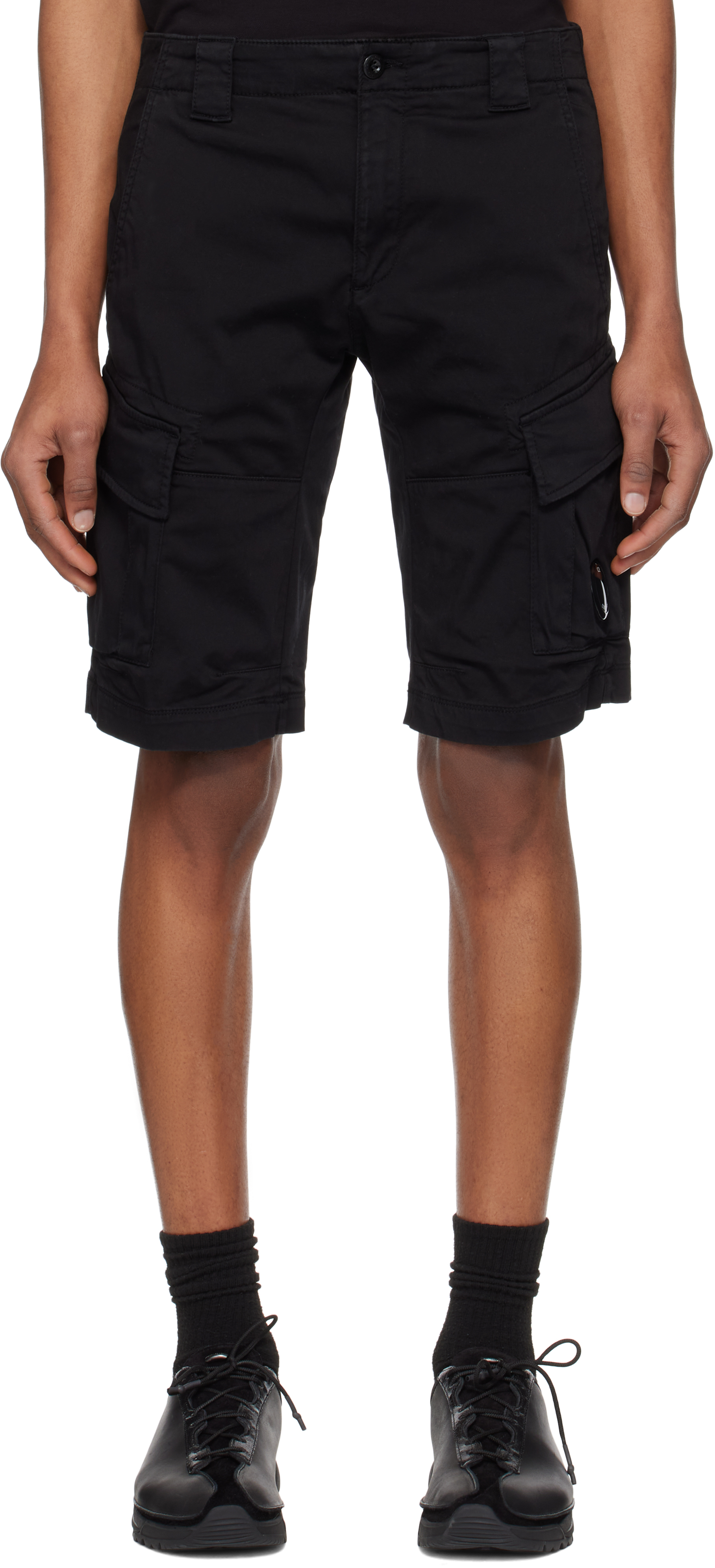 【未使用】C.P. COMPANY ブラックショートパンツ CP COMPANY｜SHORTS (Metropolis Series HyST Cargo Shorts