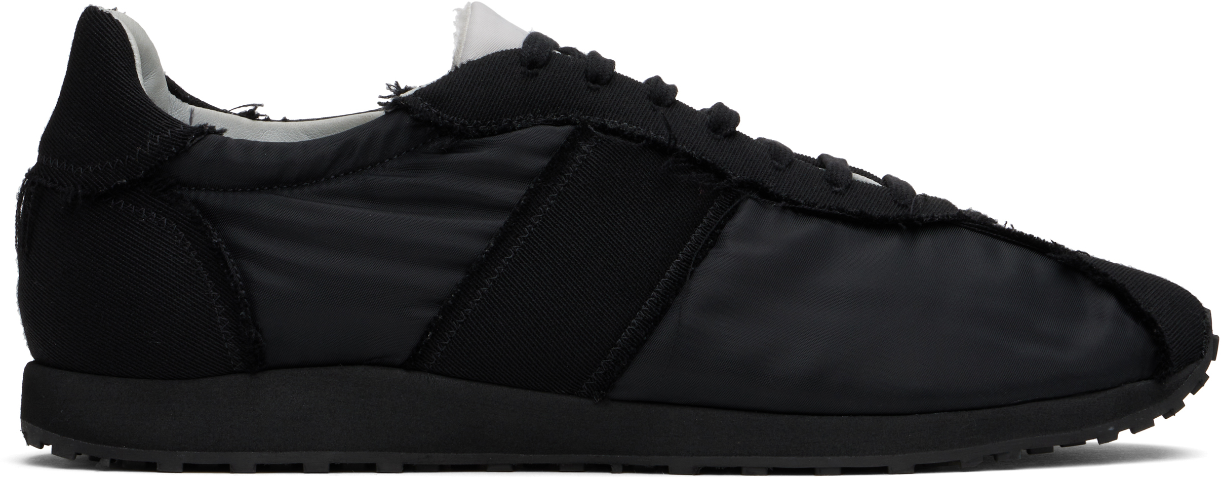 Black Moveo Sneakers