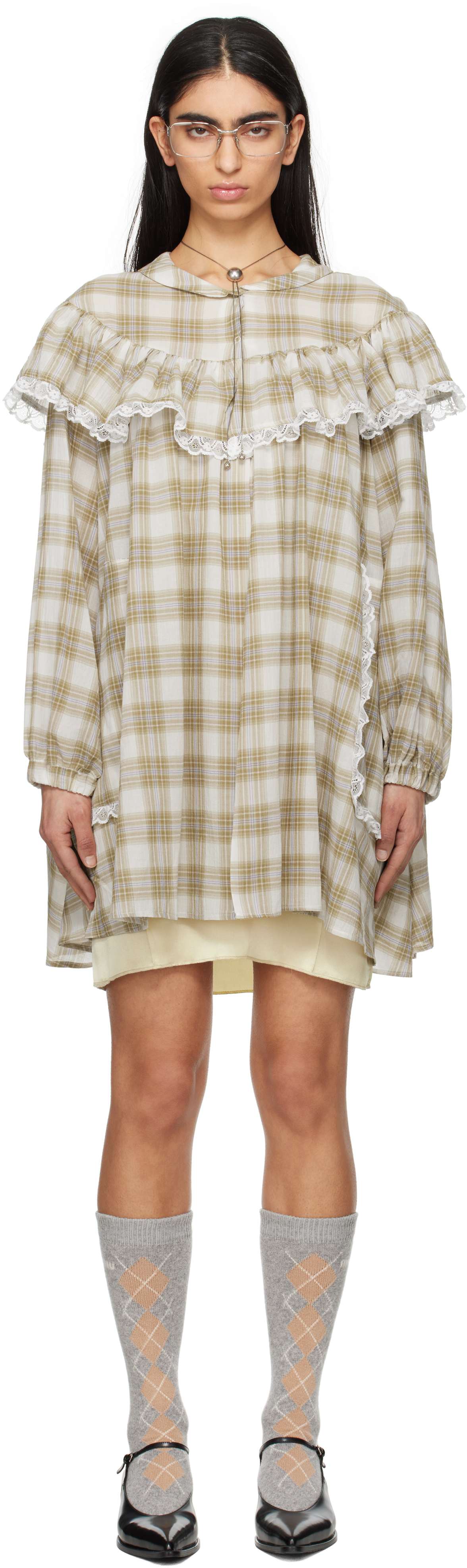 HANA☆Jenny fax  Mrs.won g Jenny Fax @jennyfax.official debuted her SS25 collection at