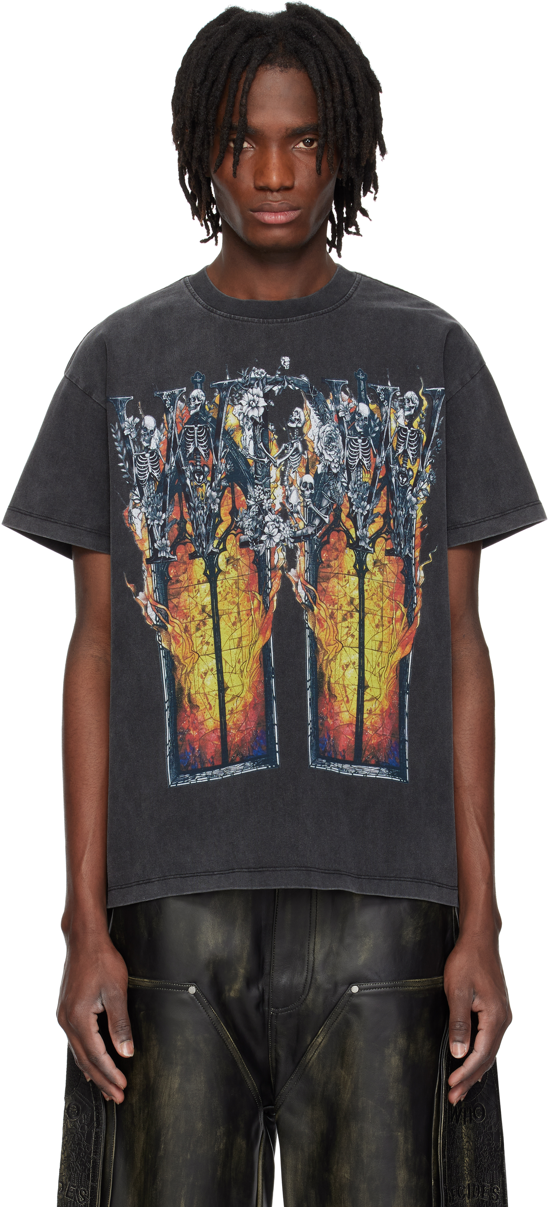【関税込み】Who Decides War ホワイト Nefarious 半袖Tシャツ Who Decides Warのホワイト Nefarious 半袖Tシャツがセール中