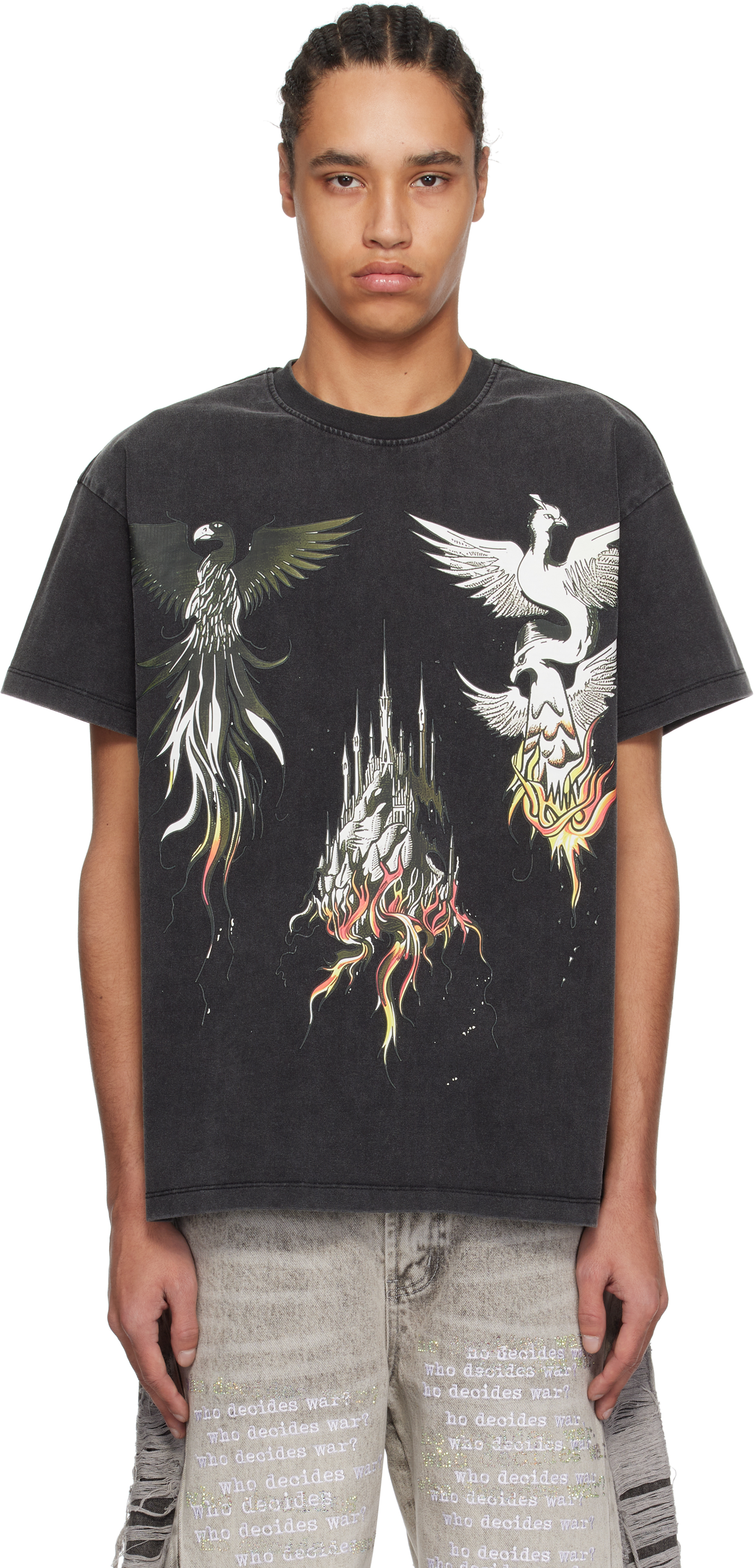 【関税込み】Who Decides War ブラック Nefarious 半袖Tシャツ Black Nefarious Short Sleeve T-Shirt by Who Decides War on Sale