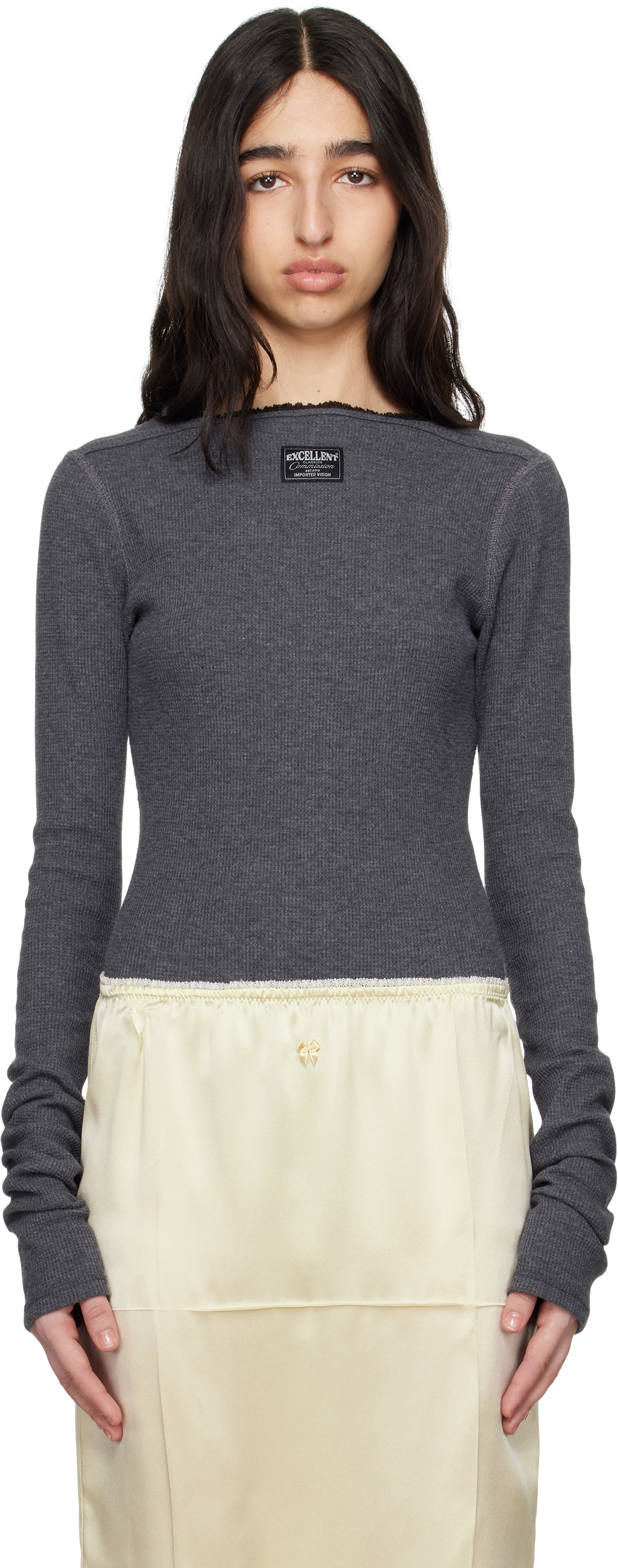 【関税込み】Commission グレー Reversed Henley ボディスーツ Commissionのグレー Reversed Henley ボディスーツがセール中