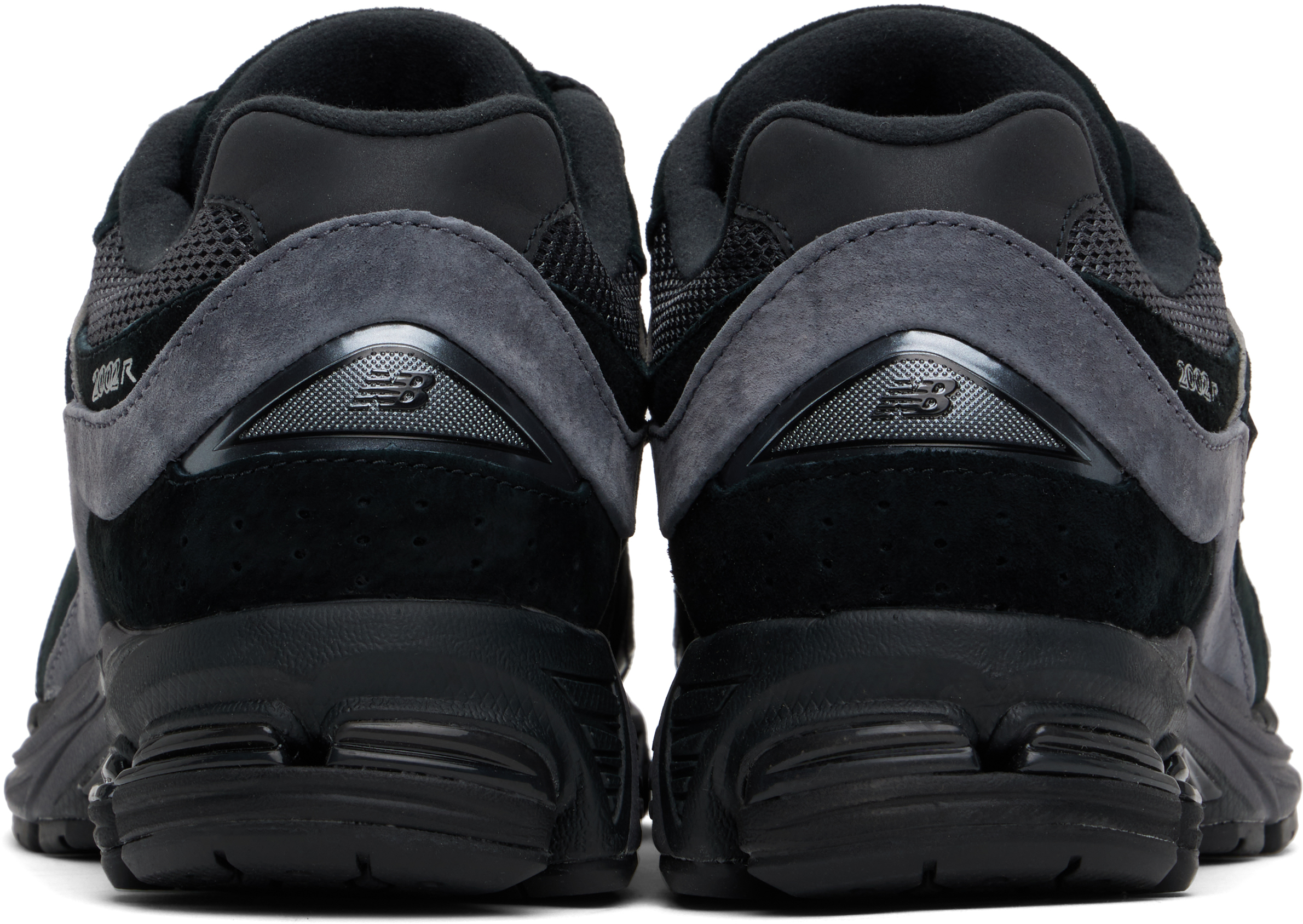 New Balance 2002r Black Dark Grey