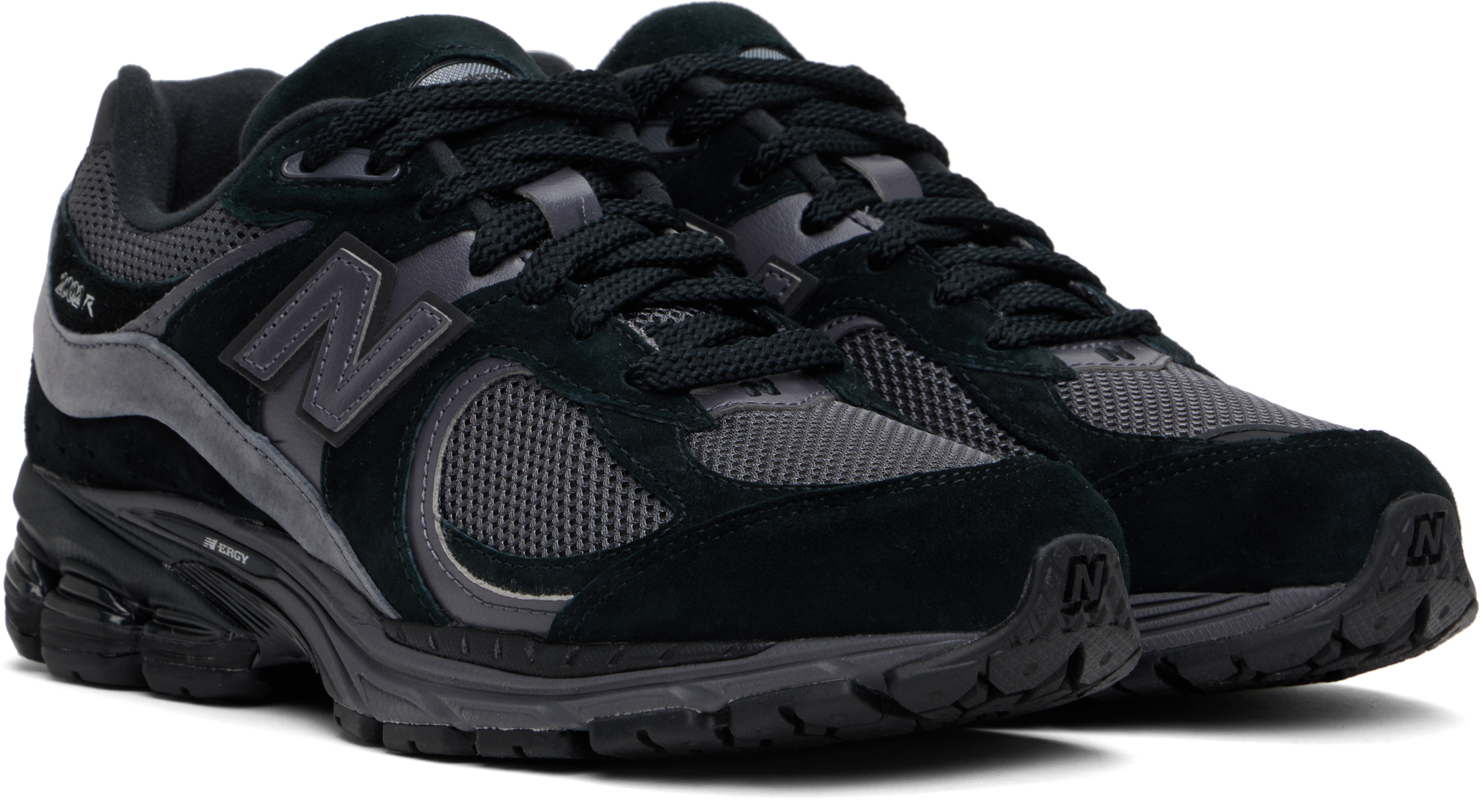 New Balance 2002r Black Dark Grey