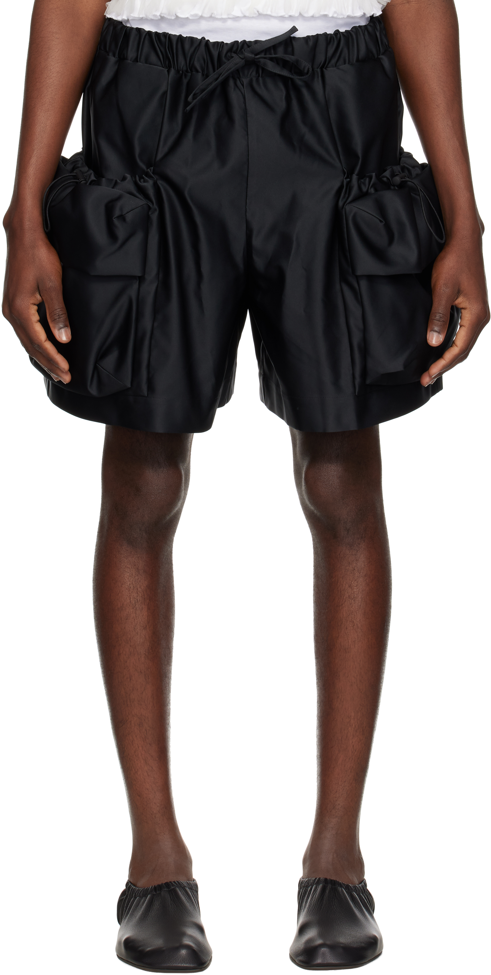 【関税込み】Simone Rocha ショートパンツ Black Cargo Flap Shorts by Simone Rocha on Sale