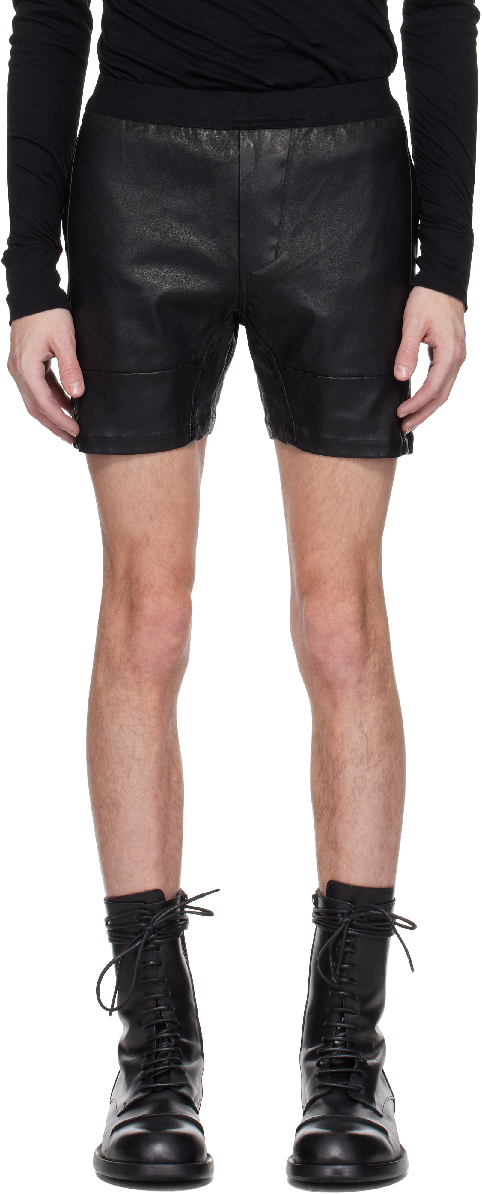 julius コーティングショートパンツ定価4.2万 JULIUSのブラック Sheep レザーショートパンツがセール中