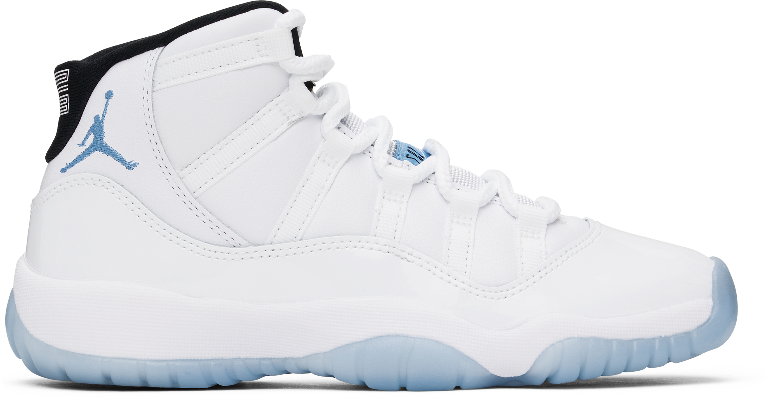 Nike Air Jordan 11 Retro Sneakers In White/legend