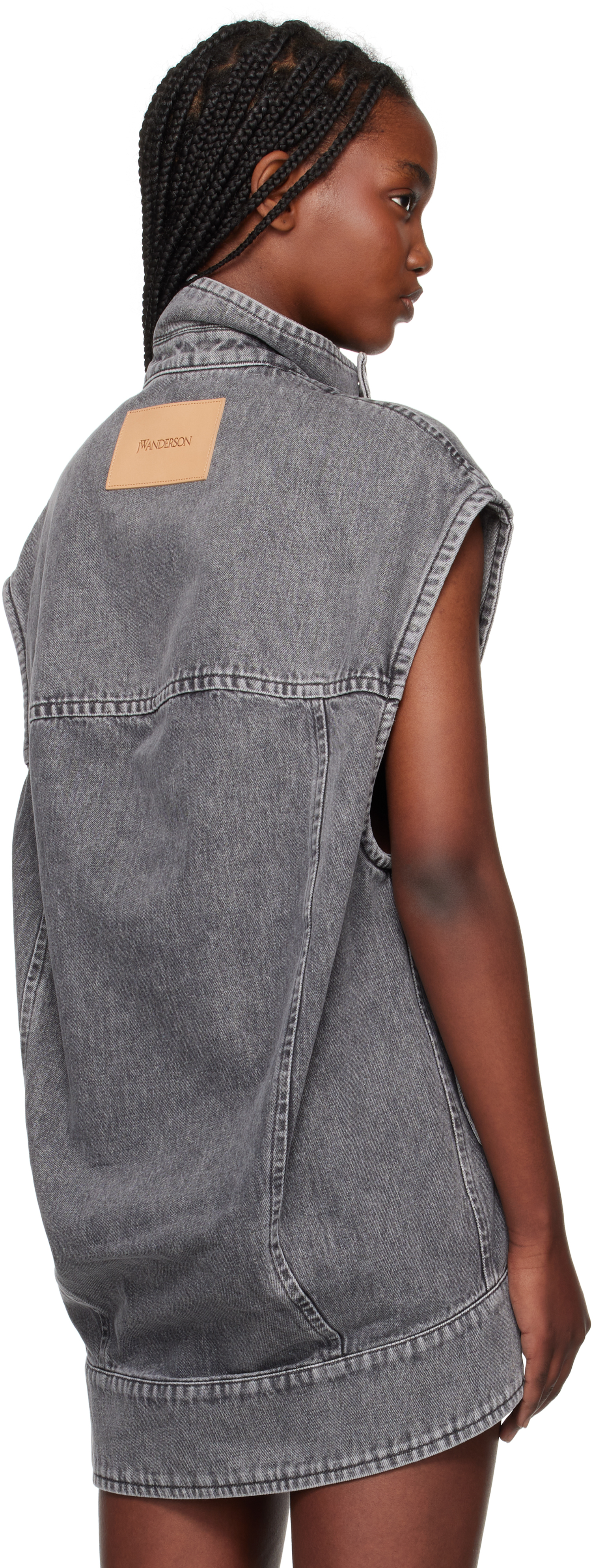 Jw Anderson Oversized Sleeveless High Neck Jacket In 929 Grey