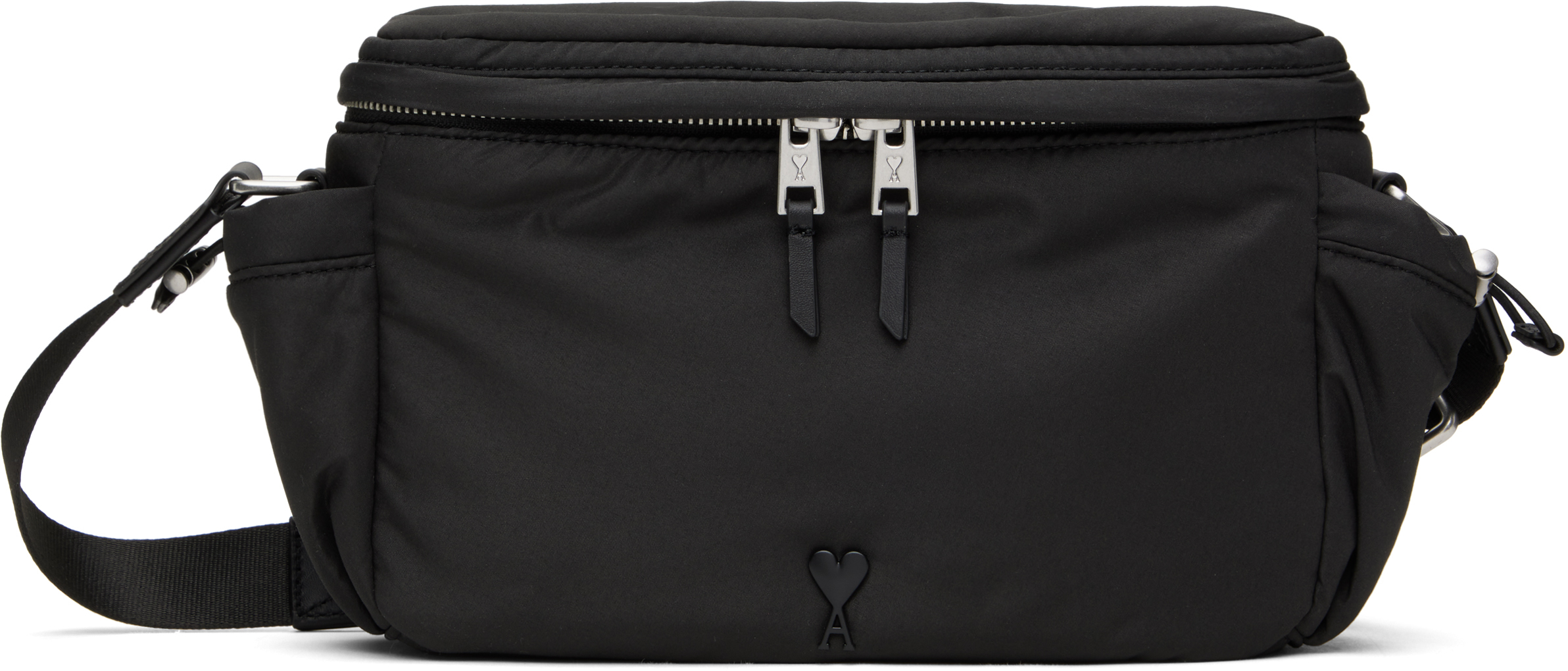 AMI Paris: ブラック Ami de Coeur メッセンジャーバッグ