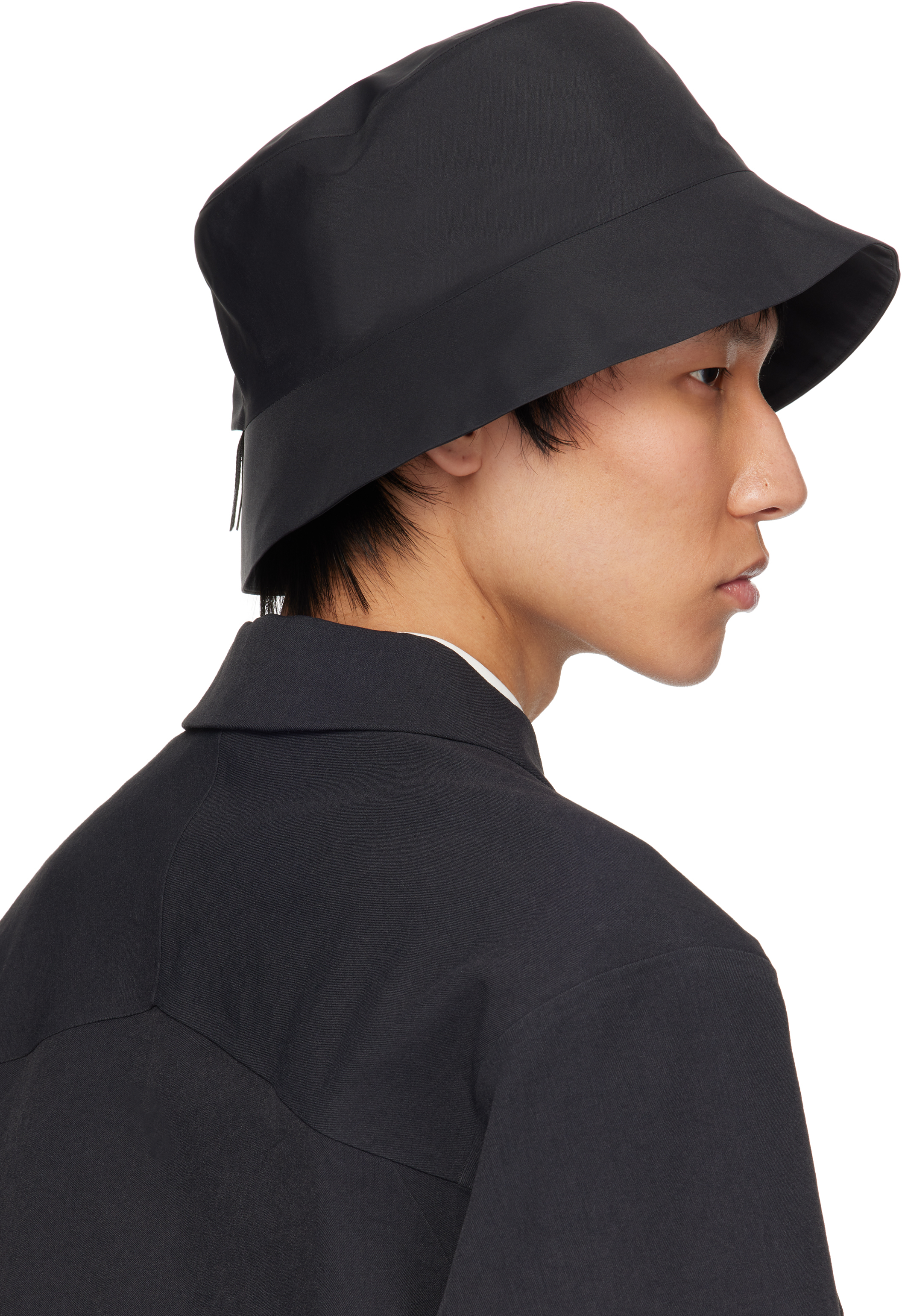 Veilance Black Waterproof Bucket Hat In Black