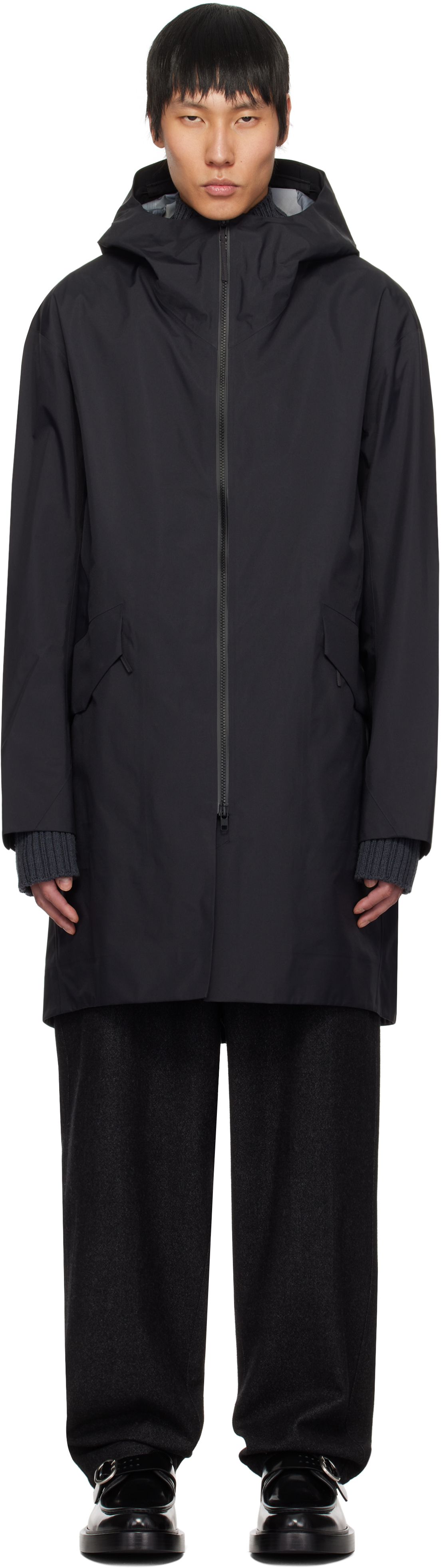 veilance-black-monitor-coat.jpg