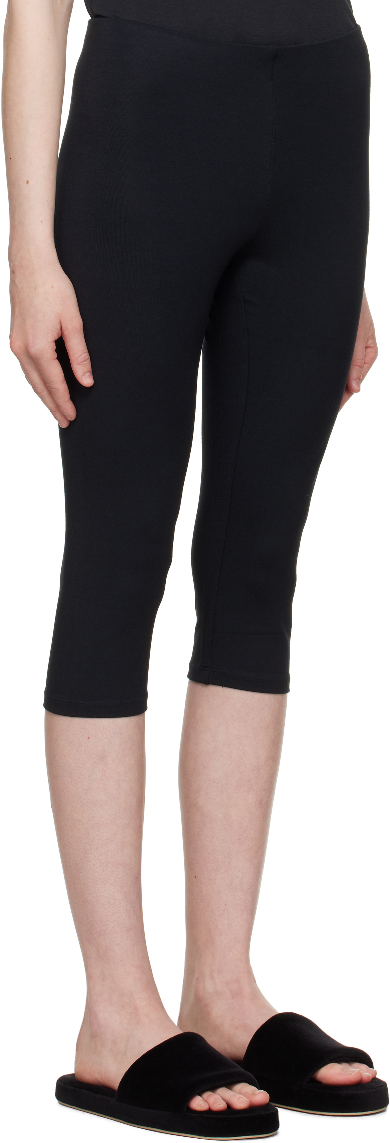 Skims Black Smooth Layers Capri Leggings