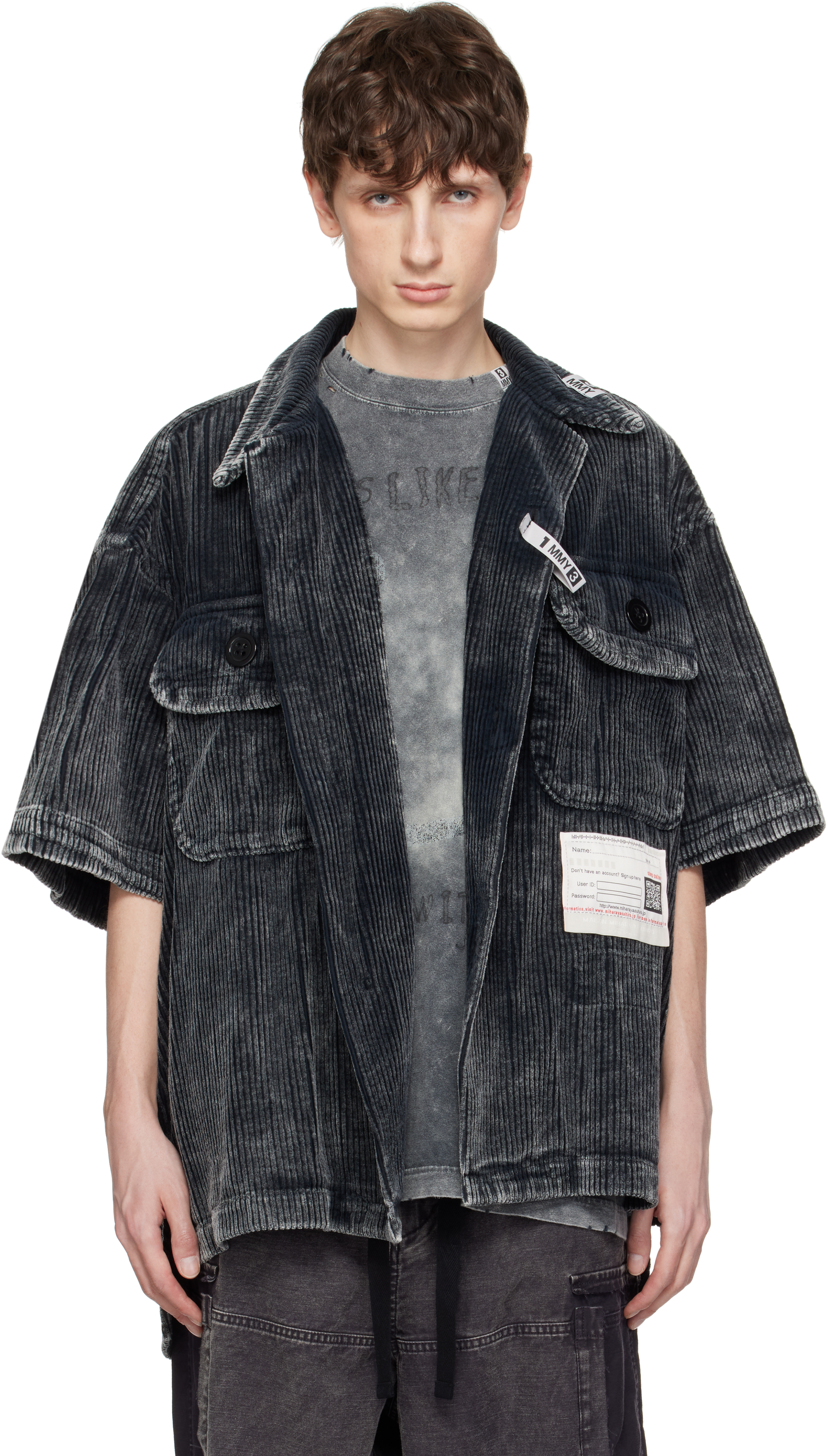 Black Amateur Sewn Like Corduroy Short-Sleeve Shirt