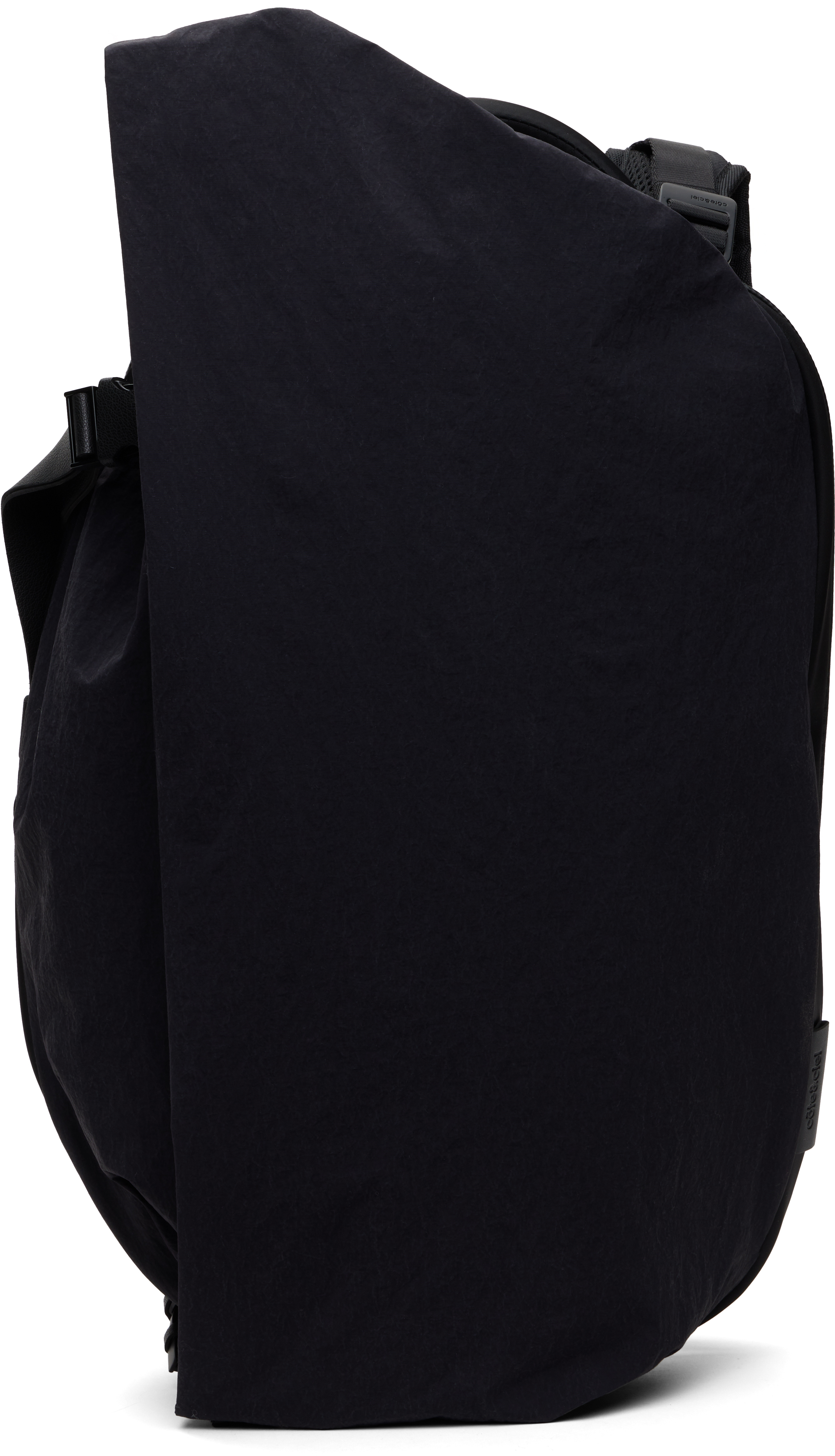cote-and-ciel-black-isar-m-