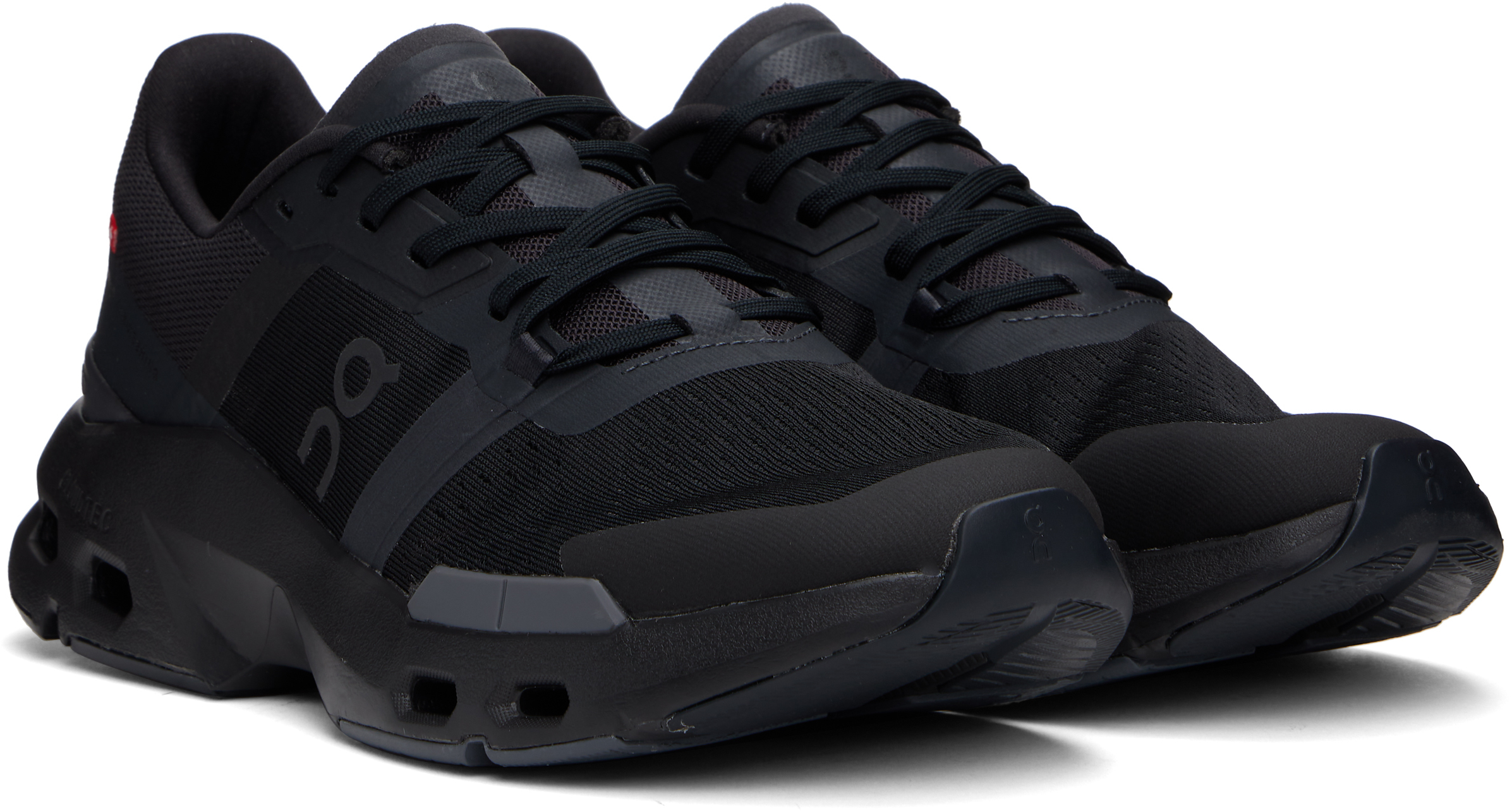 On Cloudpulse Sneaker In Black | Eclipse
