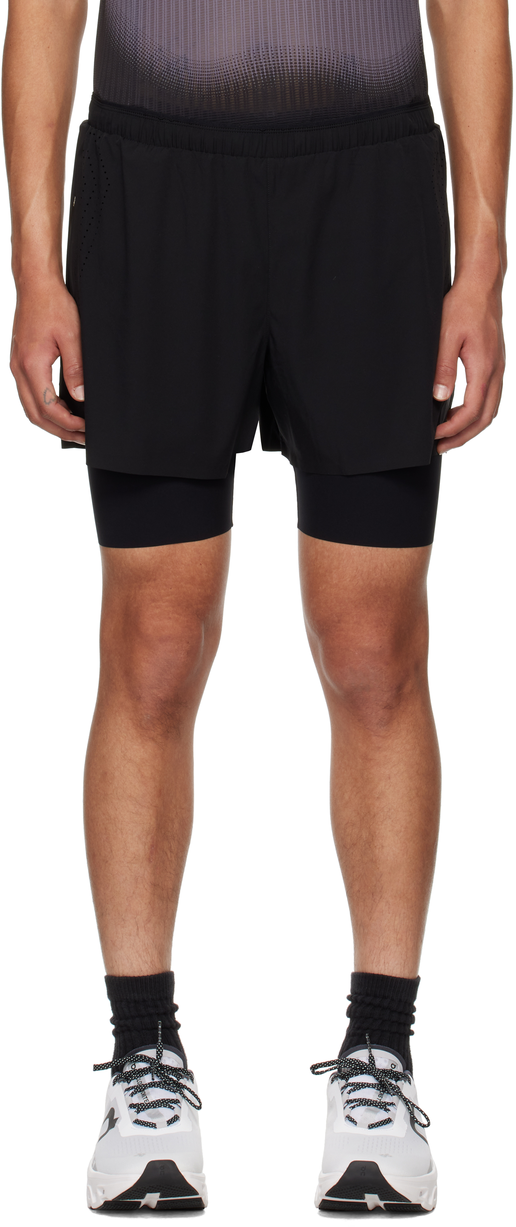 SOAR BLACK DUAL RUN SHORTS 