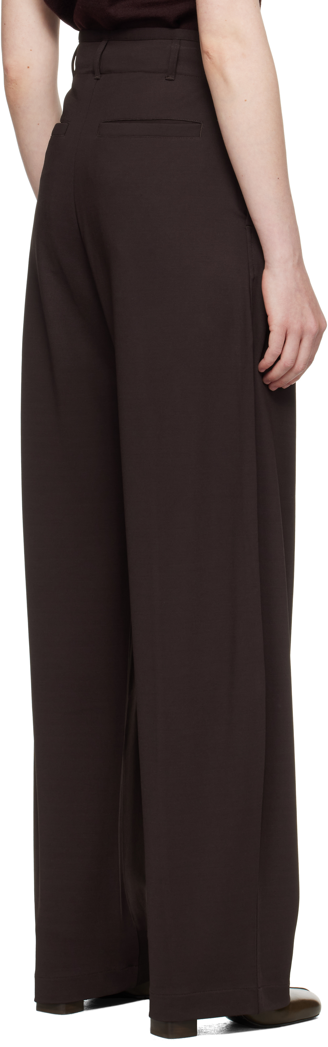 Lemaire Brown Relaxed Volume Trousers In Brown