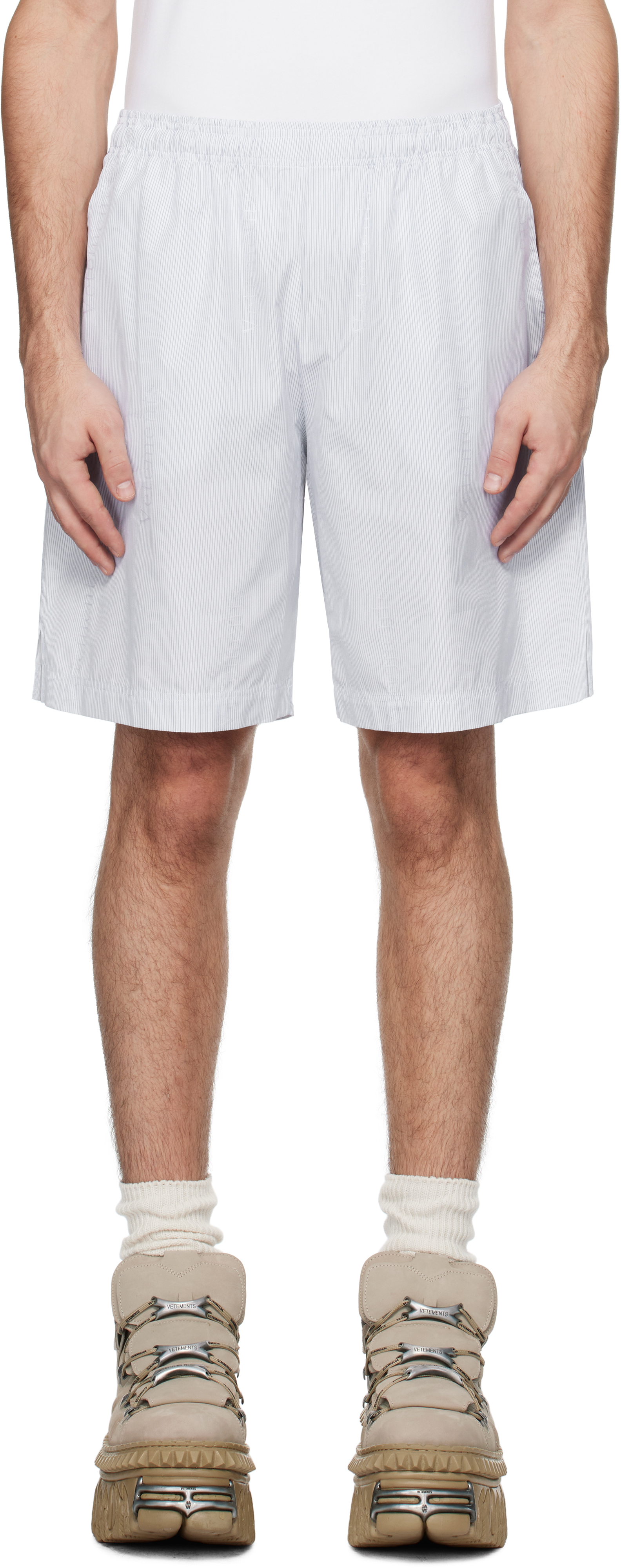 VETEMENTS ロゴプリント ショートパンツ S スイムパンツ VETEMENTS ロゴプリント ショートパンツ S スイムパンツ 楽天