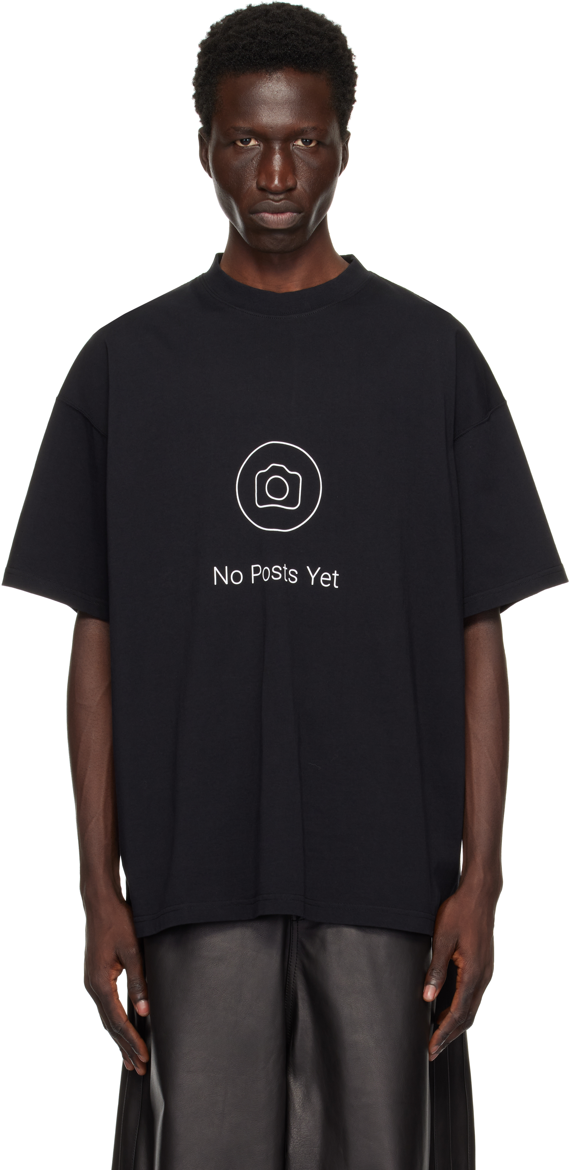 Black 'No Posts' Regular T-shirt