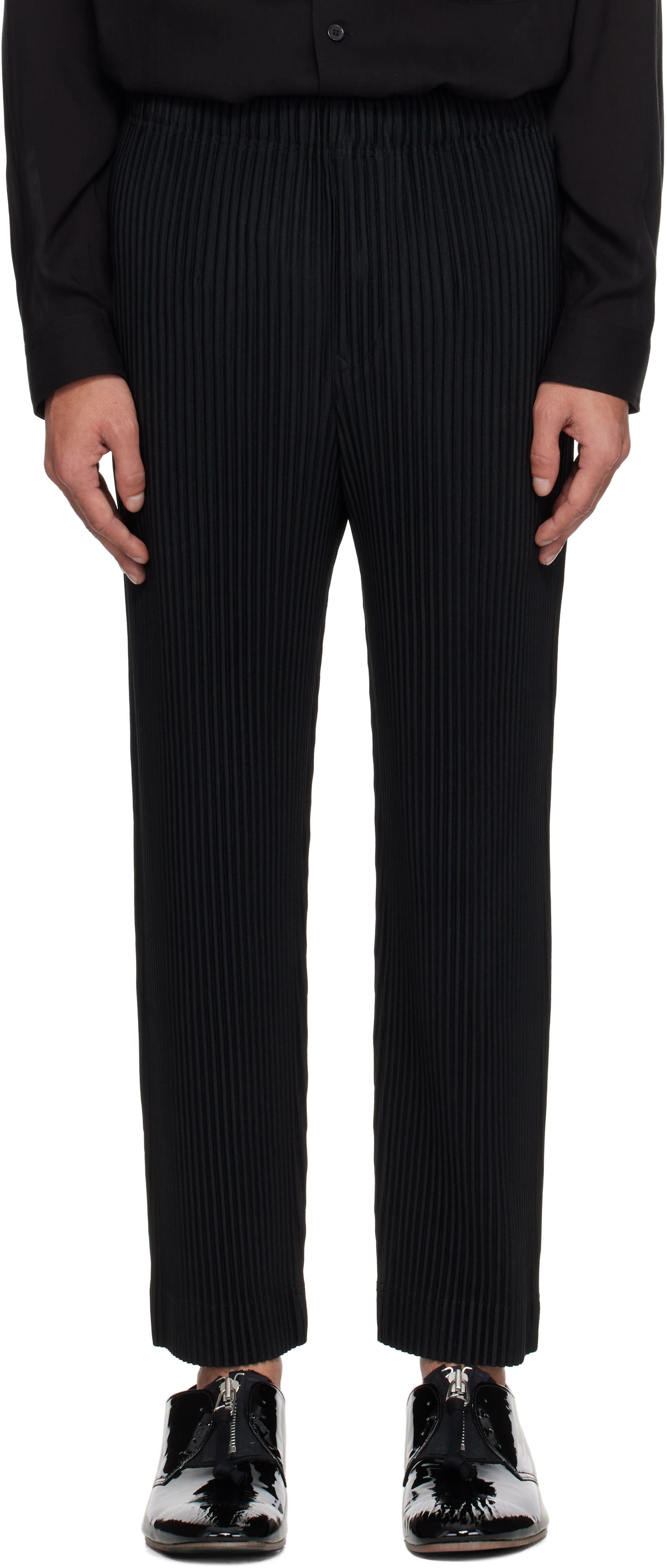 HOMME PLISSÉ ISSEY MIYAKE: Black Monthly Color March HOMME PLISSÉ ISSEY MIYAKE: Black Monthly Color March