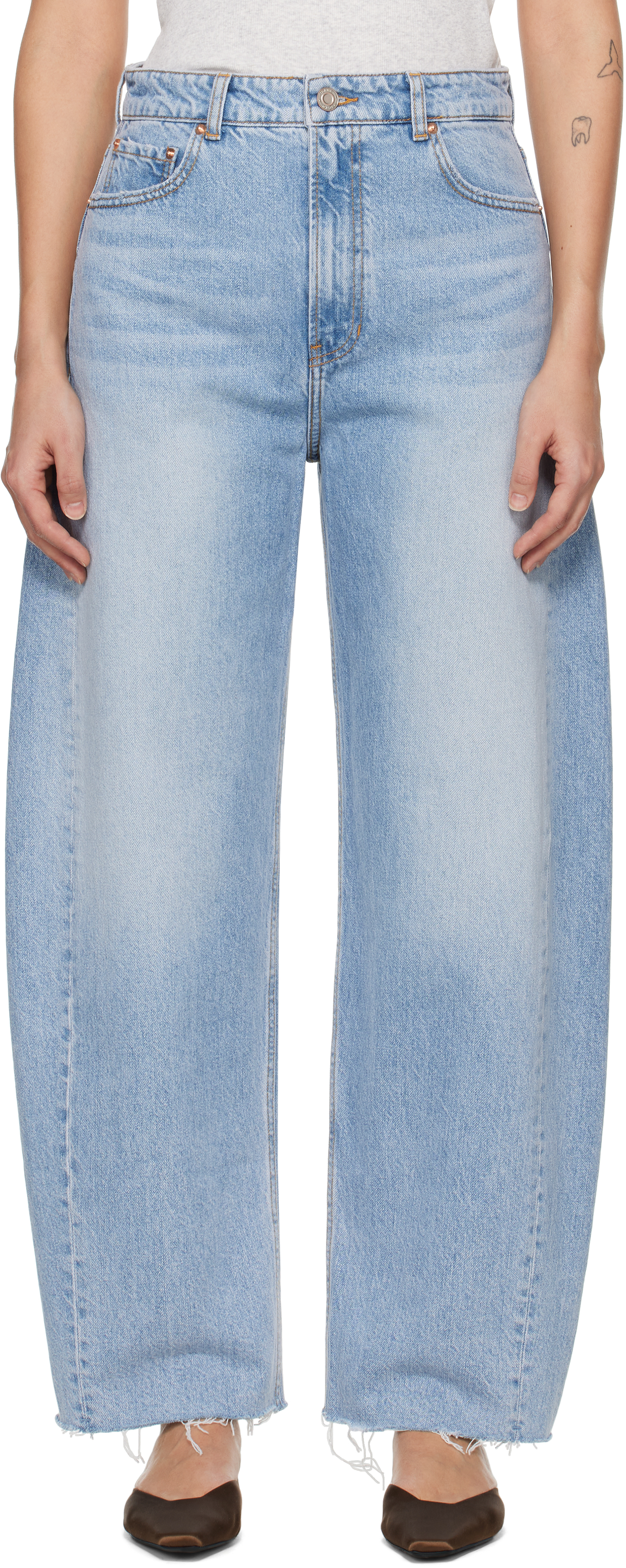 韓国発！◆RECTO◆レクト / 90S HIGH-RISE CURVED LEG JEANS Blue 90s High-Rise Curved Leg Jeans by RECTO on Sale