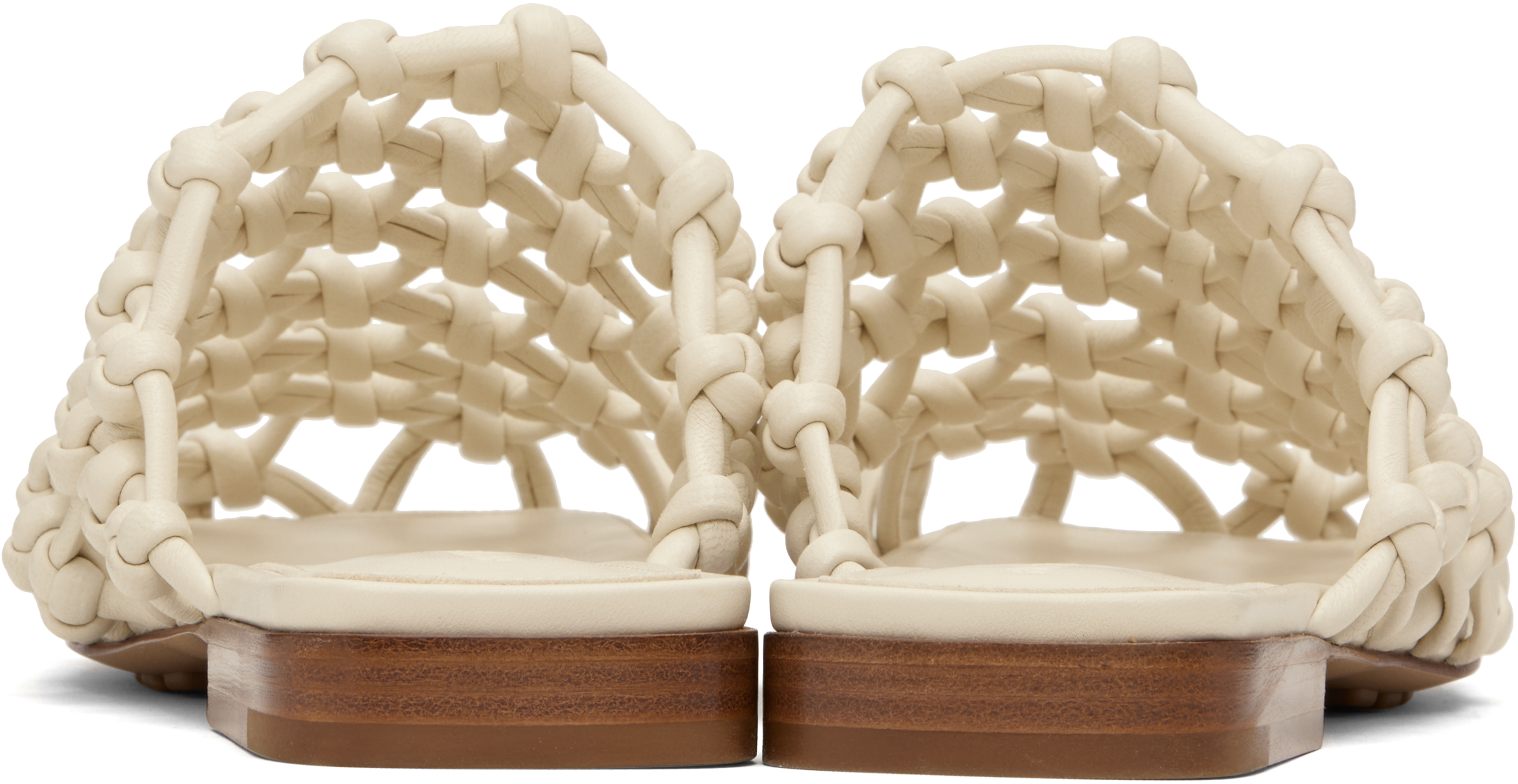 Bottega Veneta White Supple Lambskin Flat Sandals In Neutral
