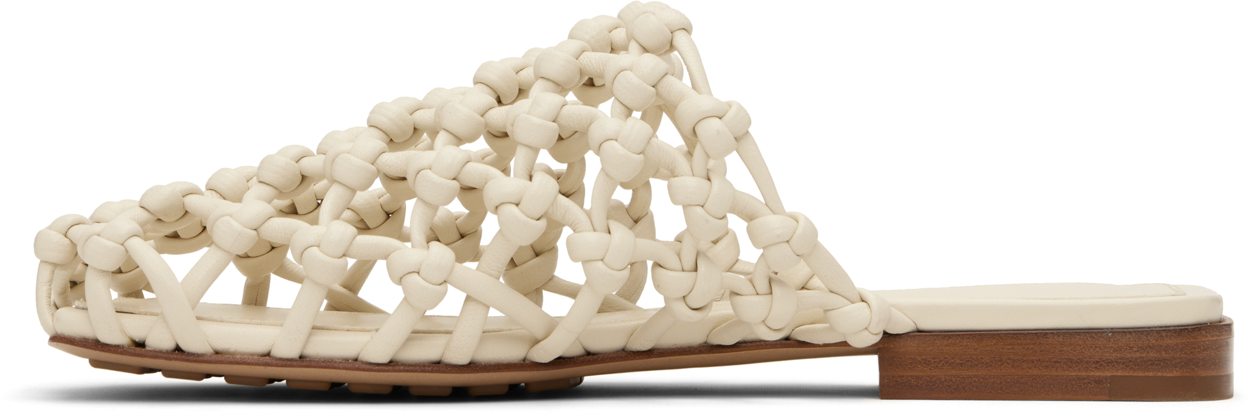 Bottega Veneta White Supple Lambskin Flat Sandals In Neutral