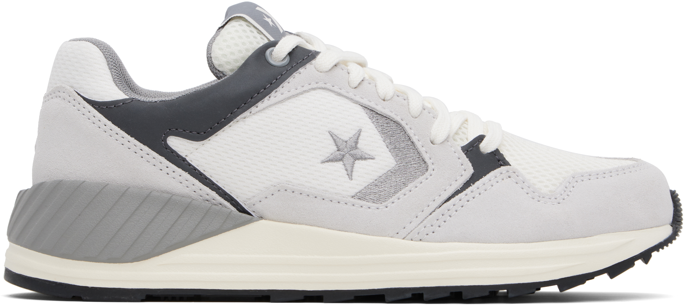 Gray & Off-White Wave Trainer Low Top Sneakers