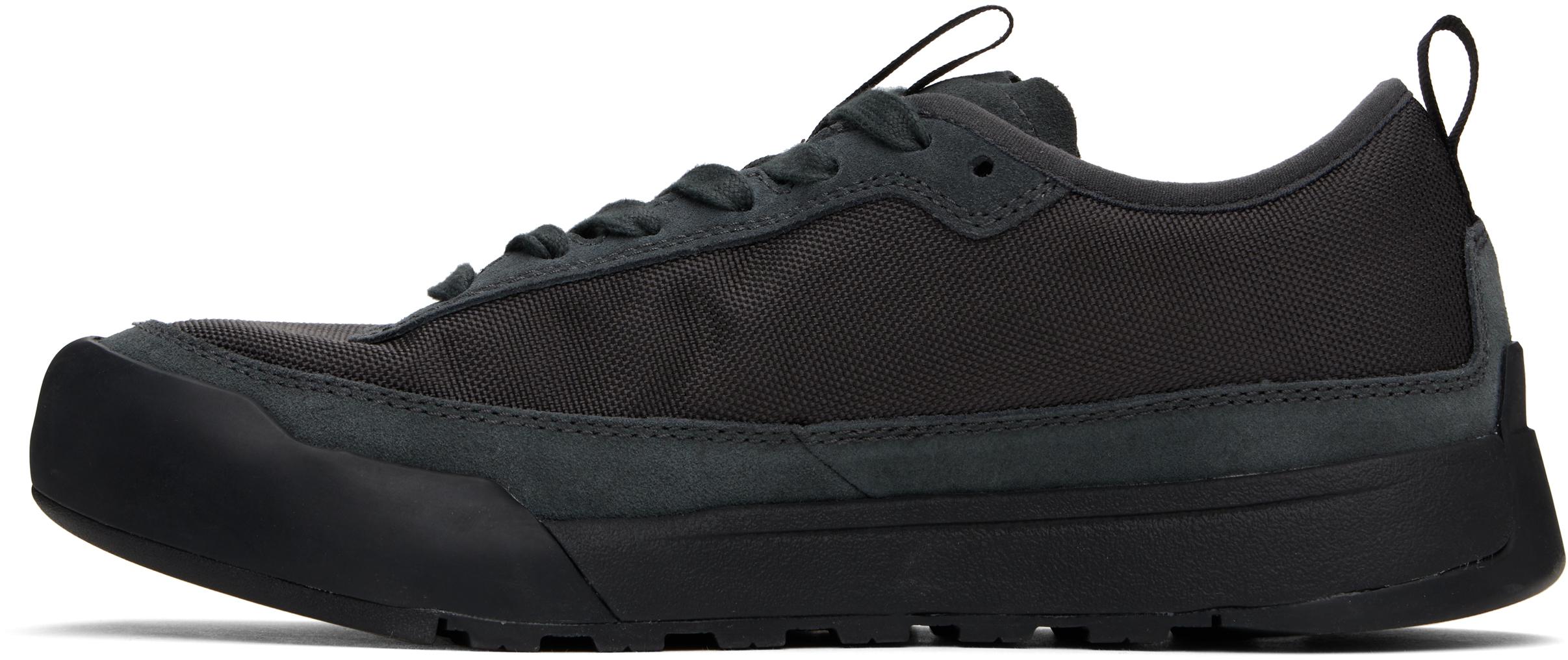 The North Face Gray Clyffe Sneakers In Grey Tnf Black Mn8