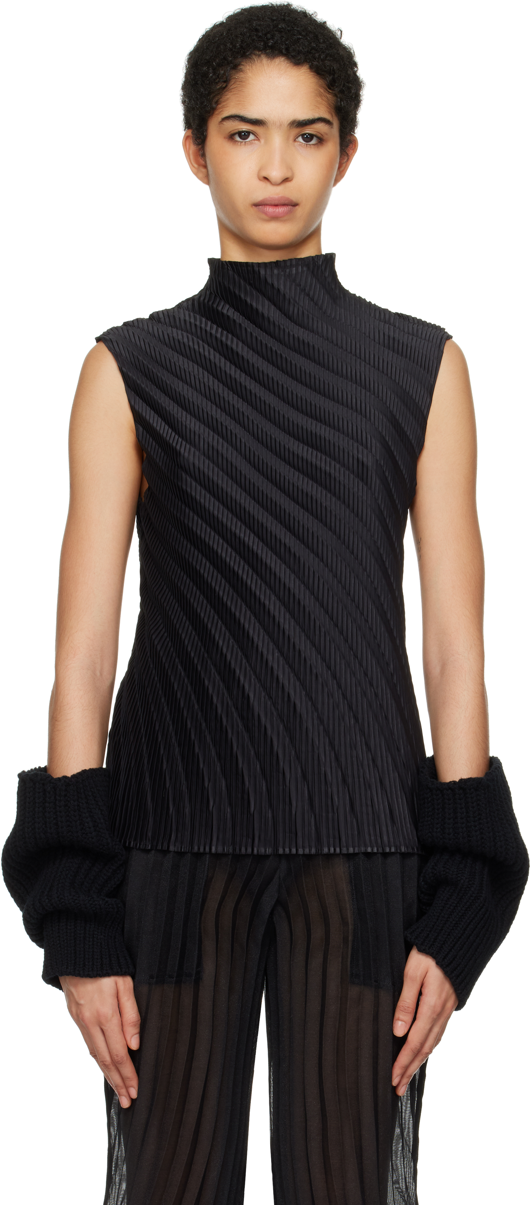 Black Nuance Pleats Solid Tank Top