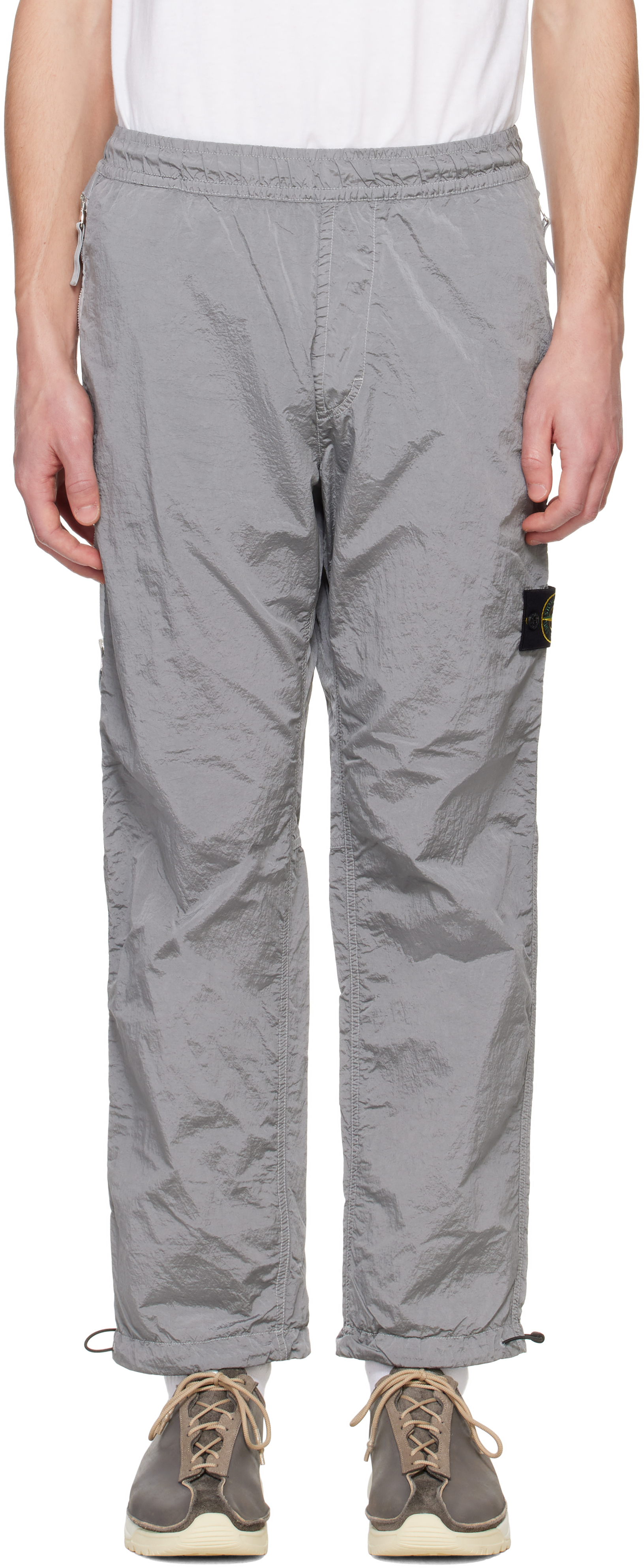 Stone Island メンズ パンツ | SSENSE 日本 Stone Island メンズ パンツ | SSENSE 日本