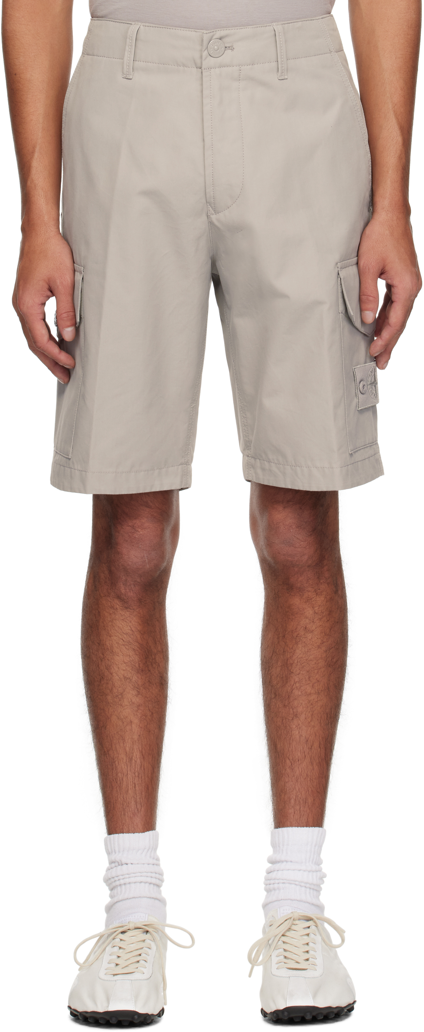 STONE  ショートパンツ STONE ISLAND (ストーンアイランド) - ショートパンツ【サカゼン