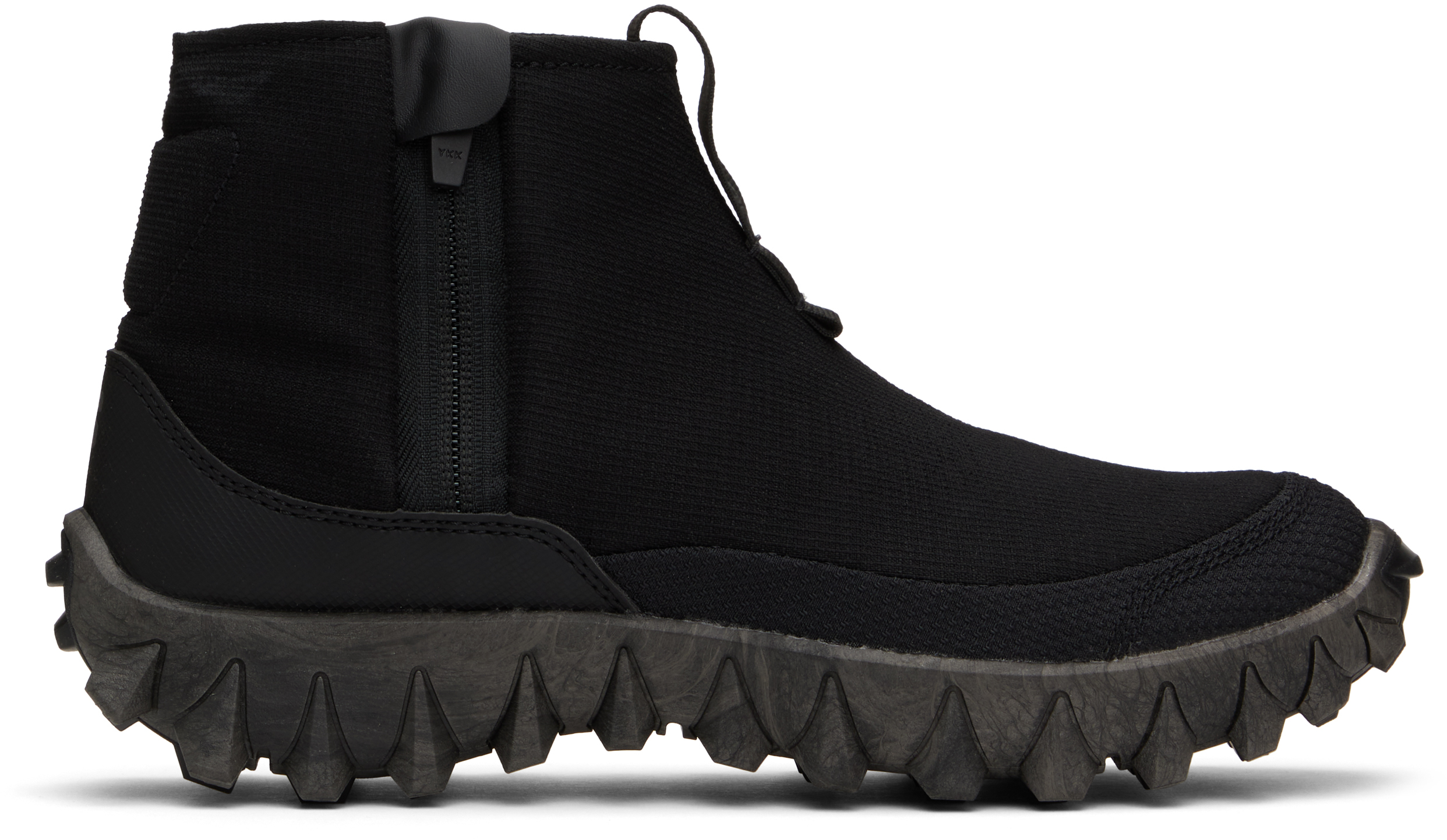 Black Snowclog Mid Sneakers