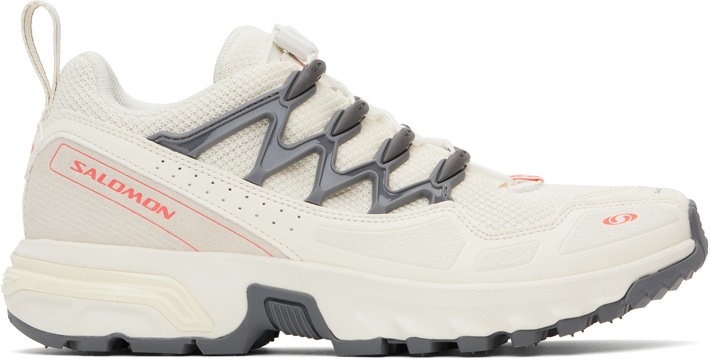 【関税込み】Salomon オフホワイト ACS + Seasonal スニーカー Salomonのオフホワイト ACS + Seasonal スニーカーがセール中