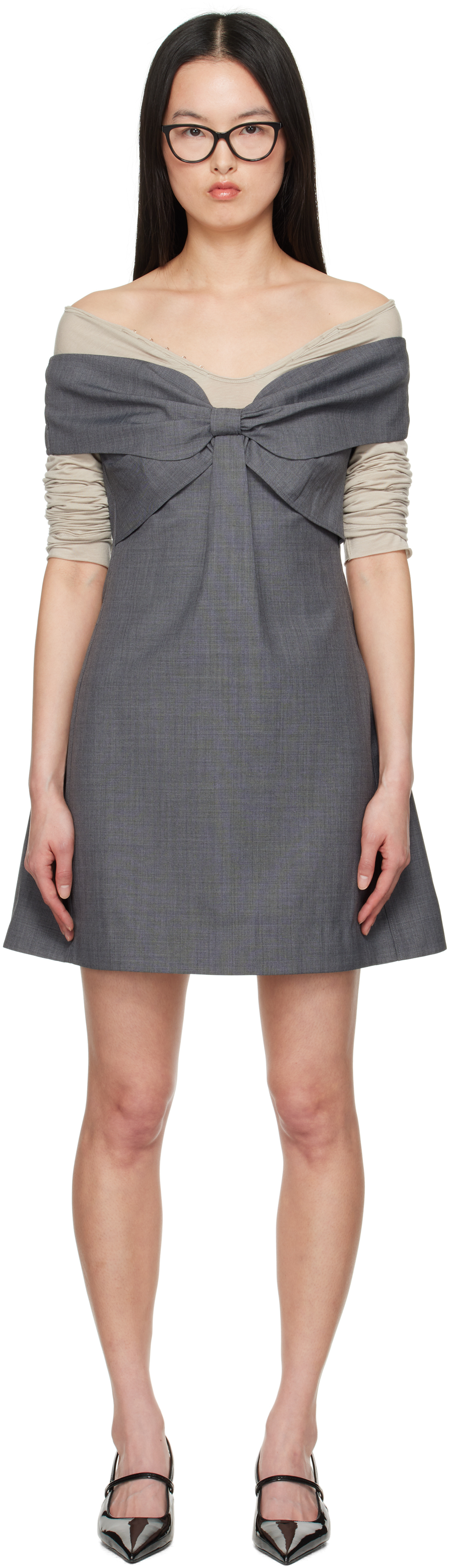 shushu-tong-gray-bow-off-