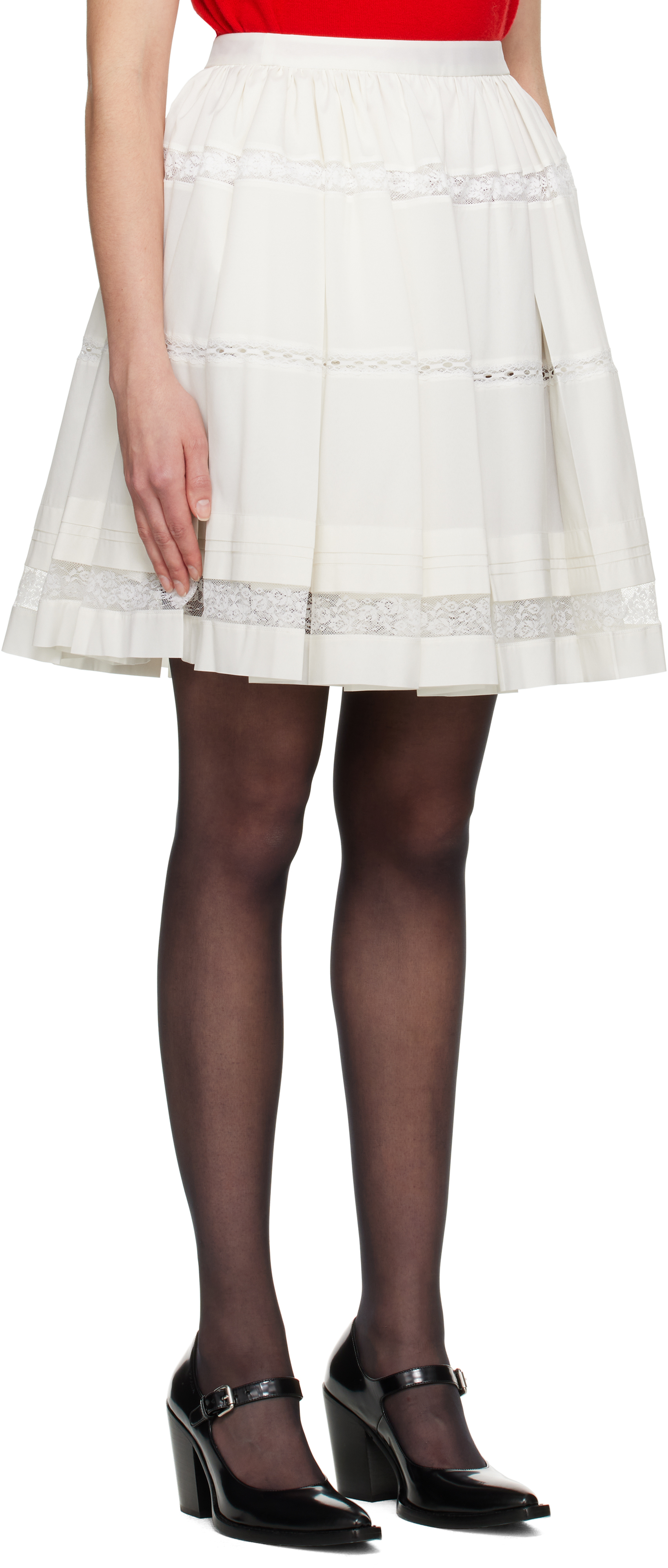 Shop Shushu-tong Off-white Lace Patchwork Pleated Miniskirt In Wh100 White