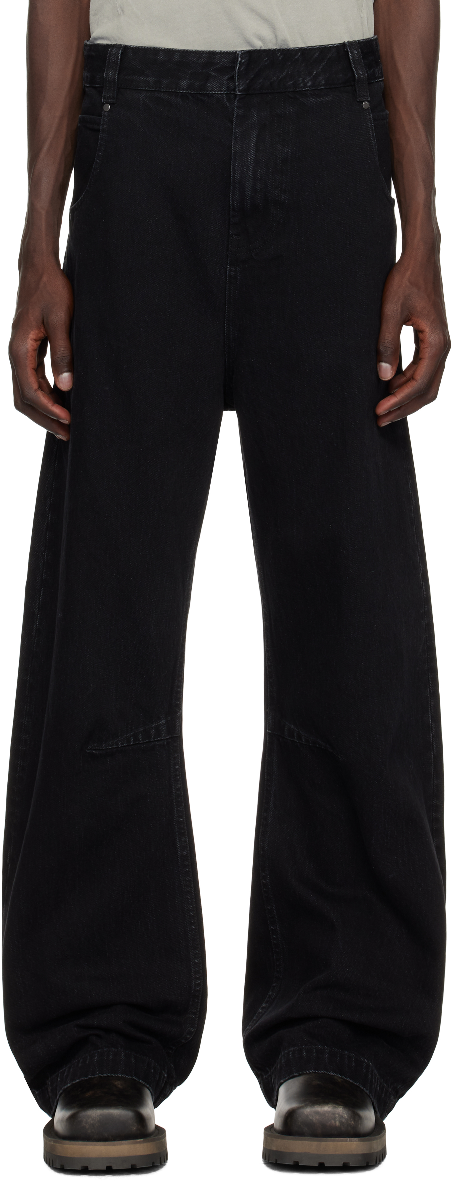 entire studios デニム 最終値下げ entire-studios-black-gem-jeans.jpg