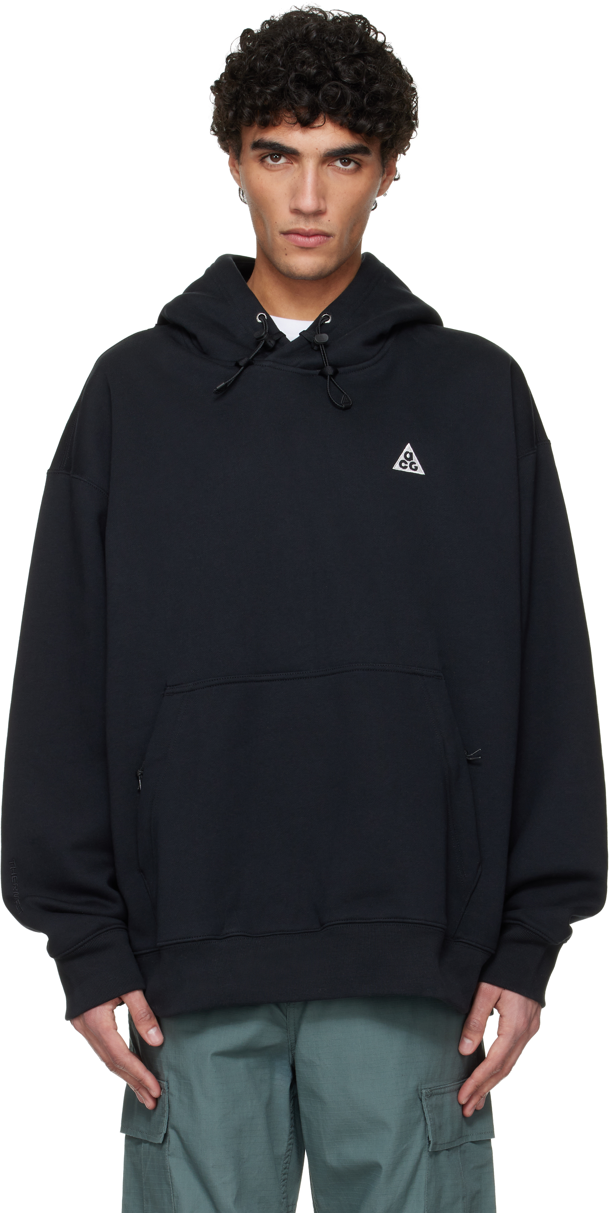 Nikeのブラック Nike ACG Tuff フリース フーディがセール中