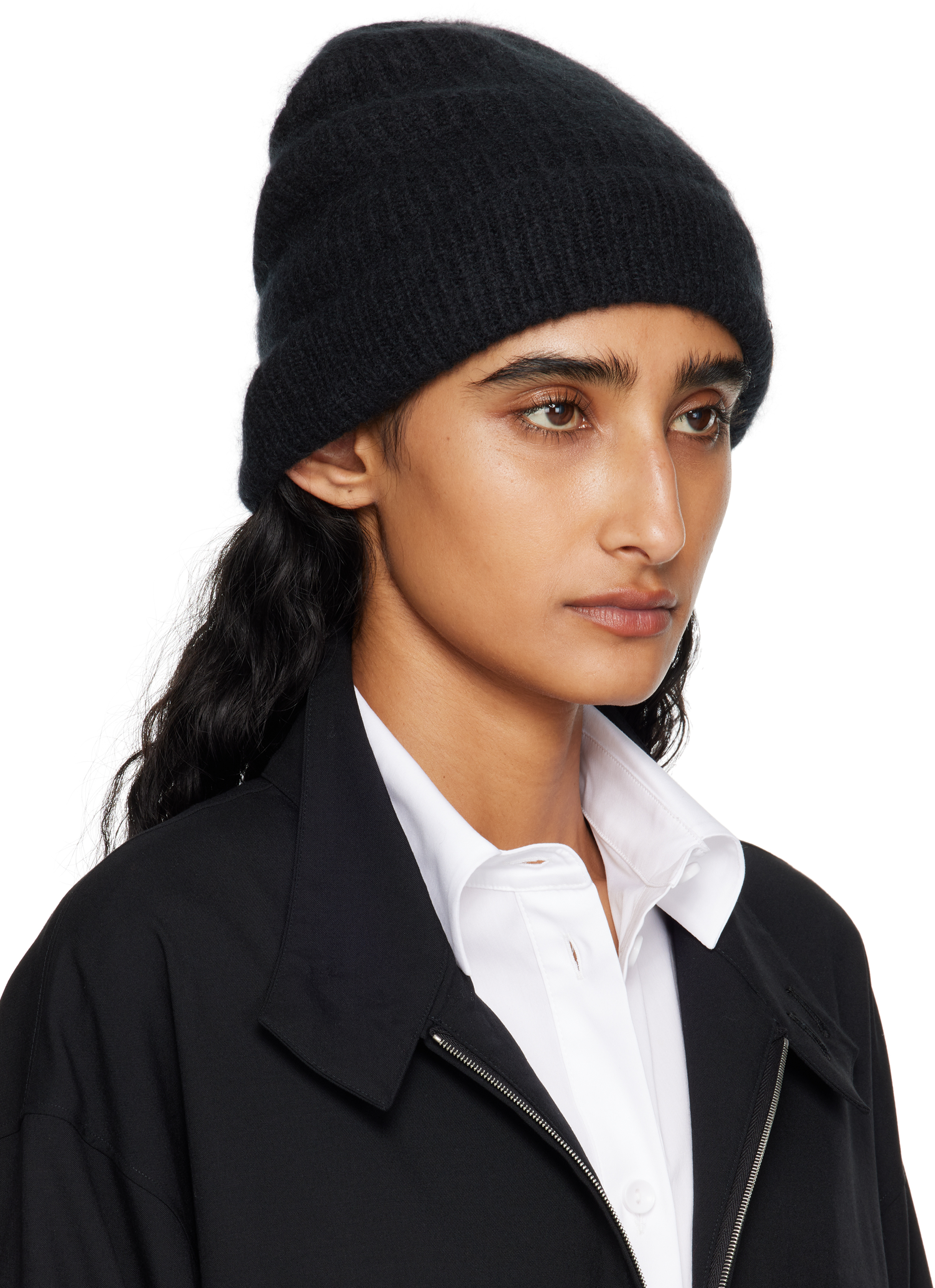 Tom Ford Ribbed Logo-plaque Beanie Hat In Black